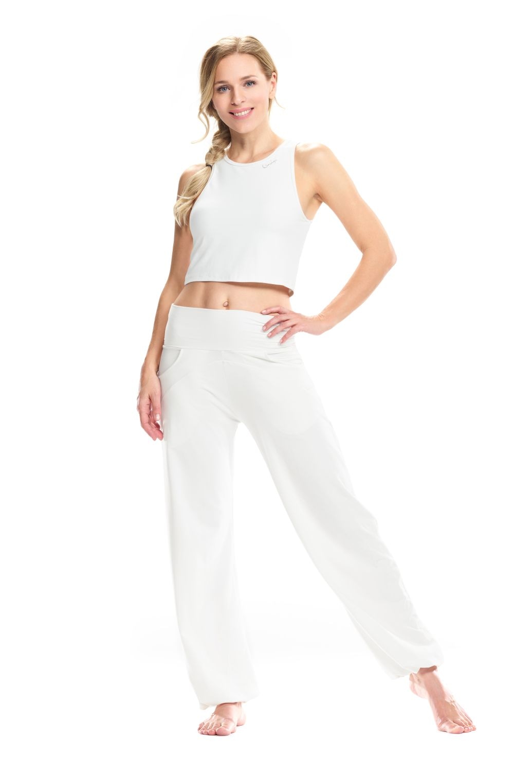 Winshape Sporthose »Functional Light and Comfort Wide Leg Pants CUL102LC«, mit Gummizug