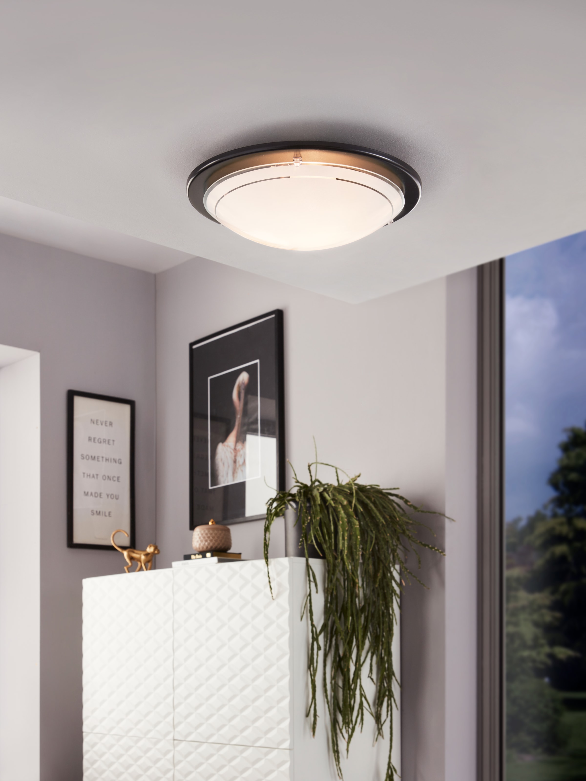EGLO Deckenleuchte »PLANET 1 Deckenlampe, schwarz, Stahl, Glas, Küchenlampe, E27«, 1 flammig, Leuchtmittel E27 | ohne Leuchtmittel, Wohnzimmerlampe, Flurlampe, Esszimmer, Büro, zeitlos, 29x29x8,5cm
