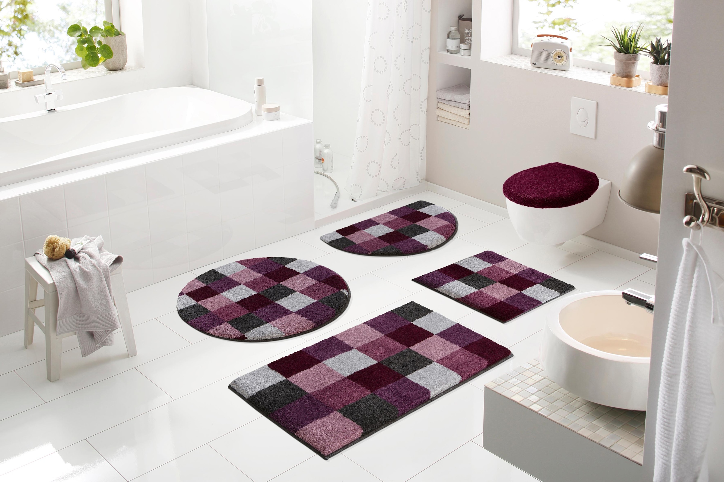 Grund Badematte »Mosaik, Badvorleger, Badezimmer Teppich, sehr weich« Höhe 20 mm rutschhemmend beschichtet fußbodenheizungsgeeignet angenehm weich, auch als 3 teiliges Set erhältlich, Made in Europe