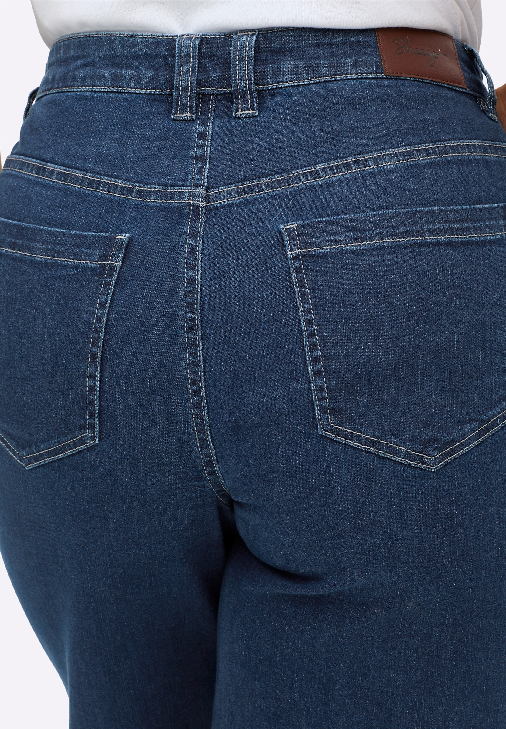 Sheego 5-Pocket-Jeans »Jeans Jeans mit weitem Bein und High-Waist-Bund«