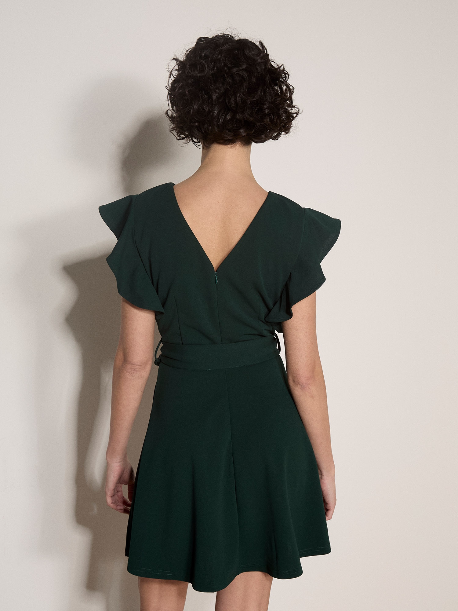 Apricot Minikleid »Mini-Kleid aus Jersey-Crêpe« mit Stoffgürtel, 2 tlg. mit Rüschenärmeln