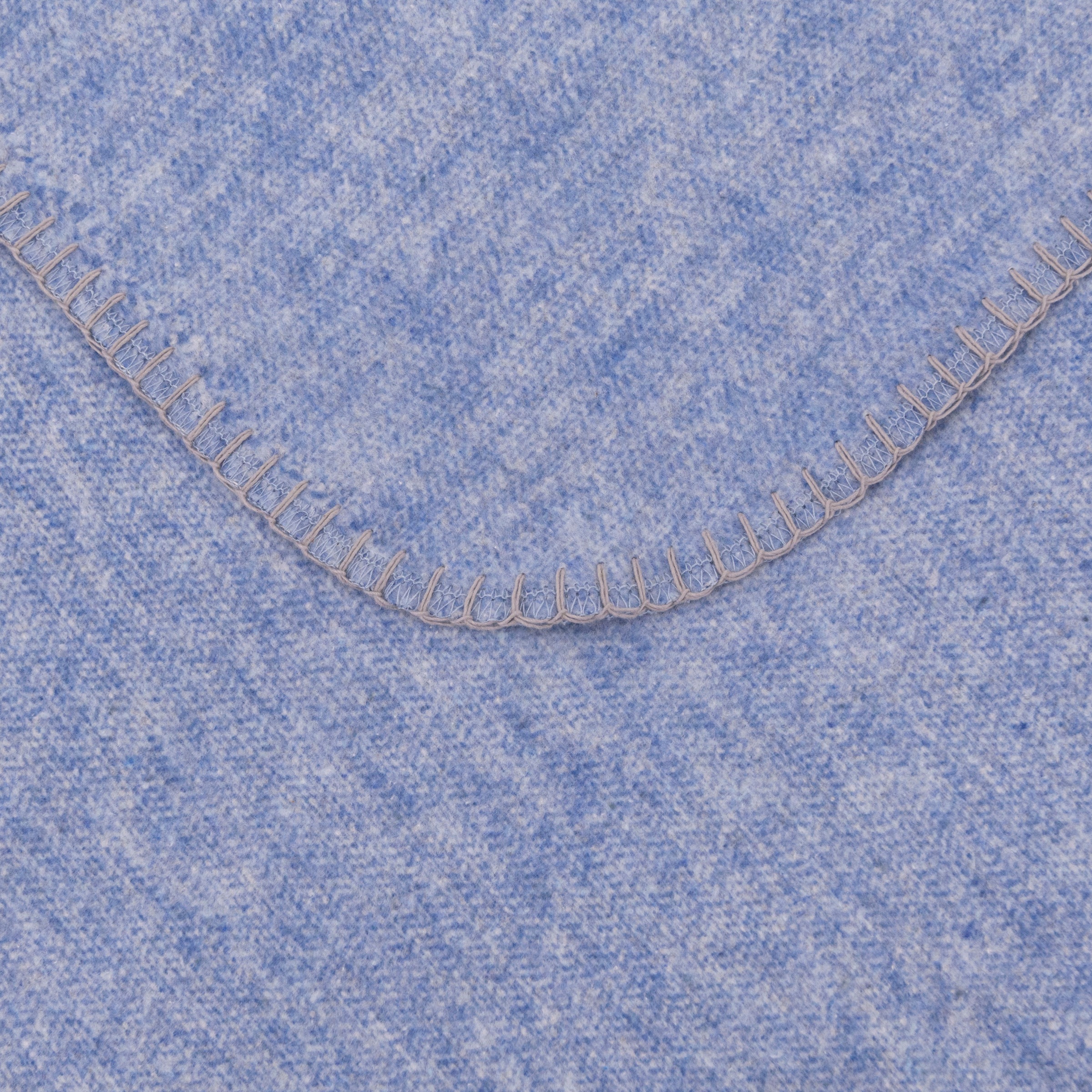 SETEX Wohndecke »Kuscheldecke«, mit Ziernaht in Melange-Optik, Kuscheldecke