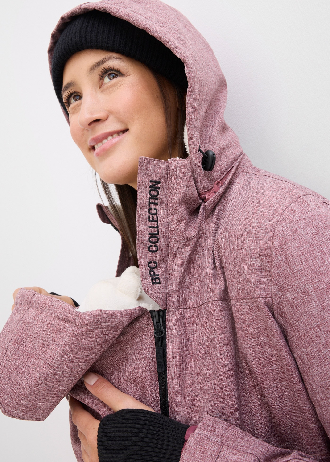 bonprix Umstandsjacke mit Kapuze regen- und windabweisendes Obermaterial, herausnehmbarer Trageeinsatz