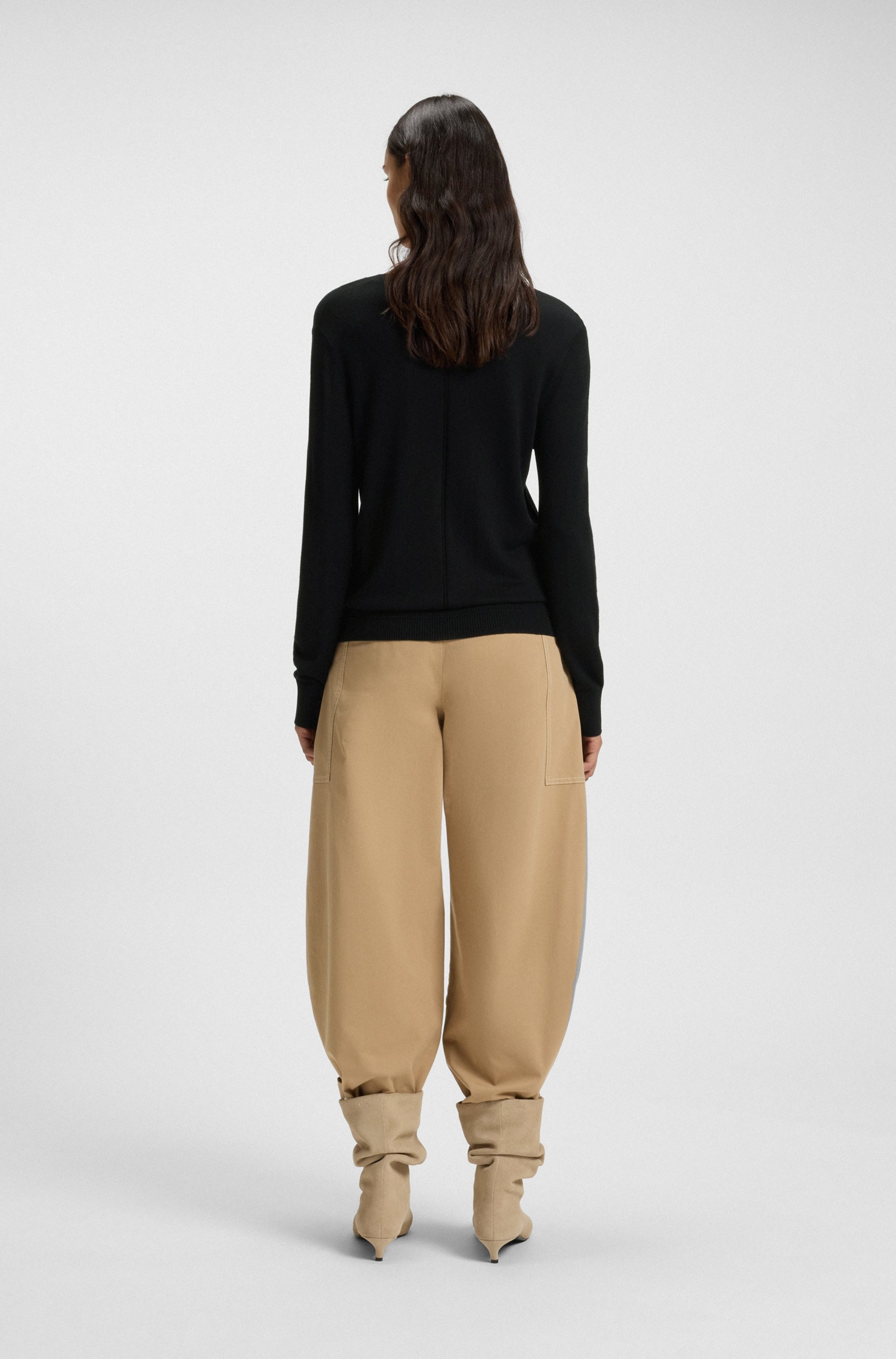 BOSS ORANGE Strickpullover »Fiaffella Premium Damenmode«, mit Ajouré-Detail hinten