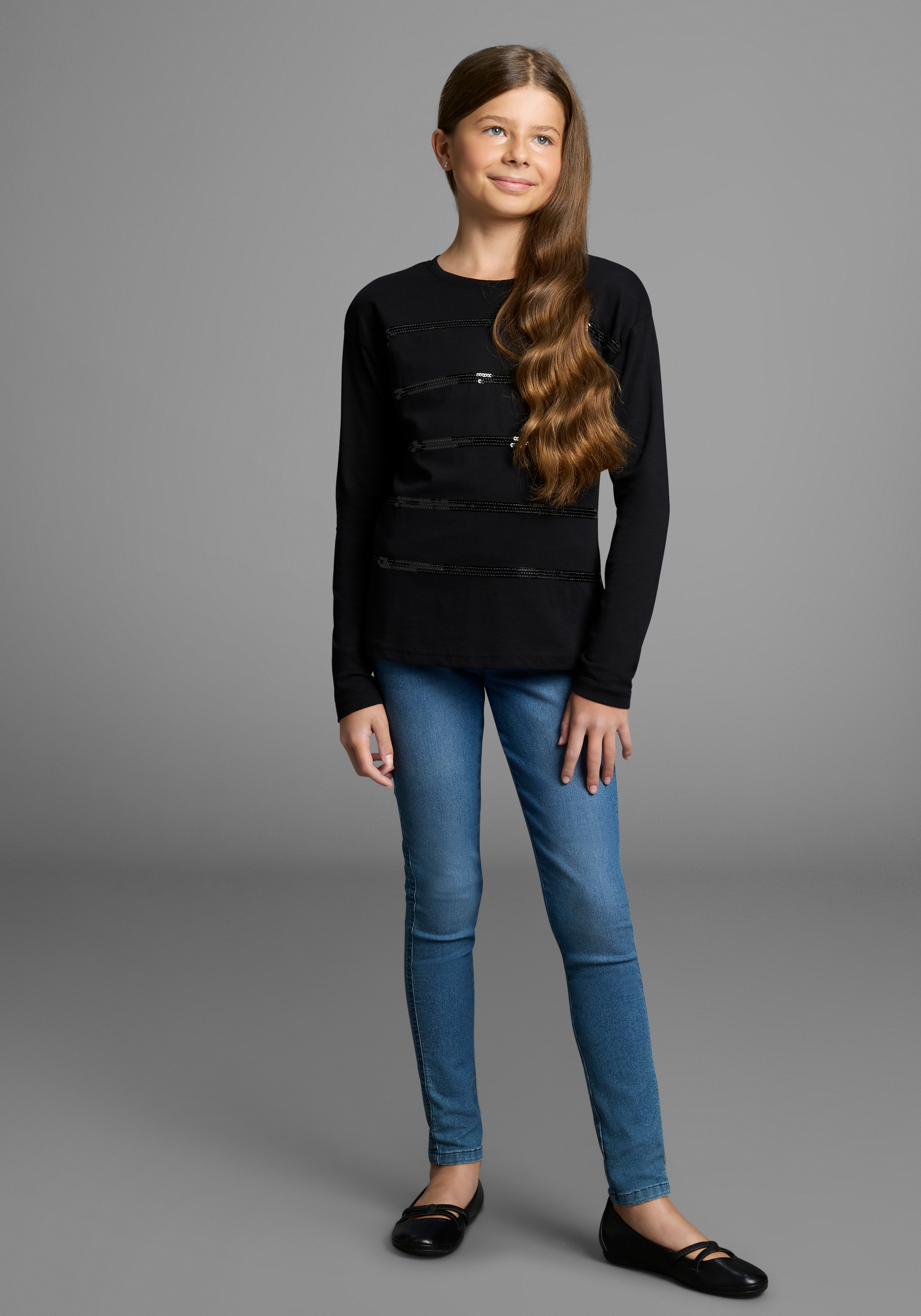 Bruno Banani Langarmshirt »Shirt mit Paillettendetails«, Langarmshirt mit Pailletten