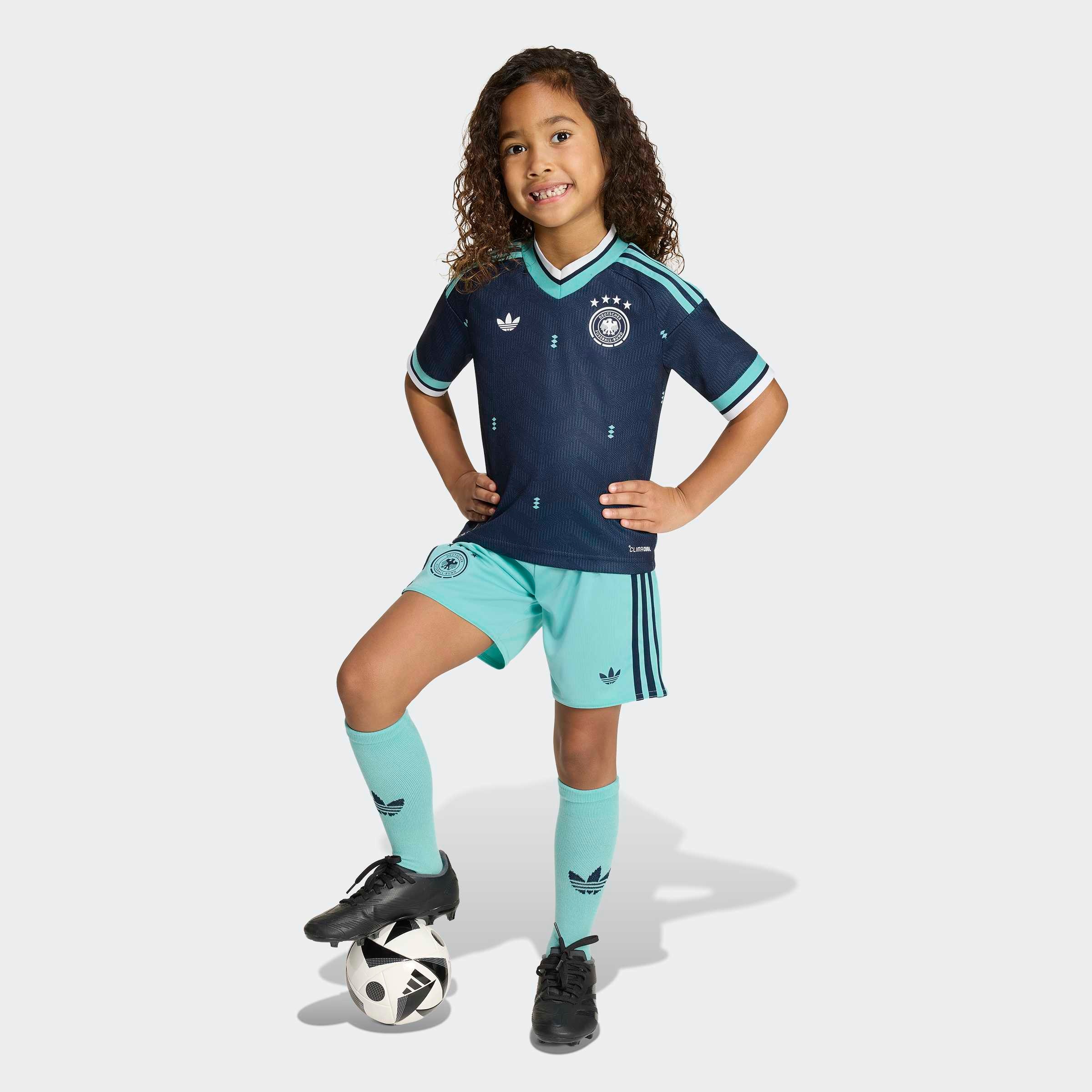 adidas Performance Trainingsanzug »DEUTSCHLAND 26 KIDS AUSWÄRTSAUSRÜSTUNG« 2