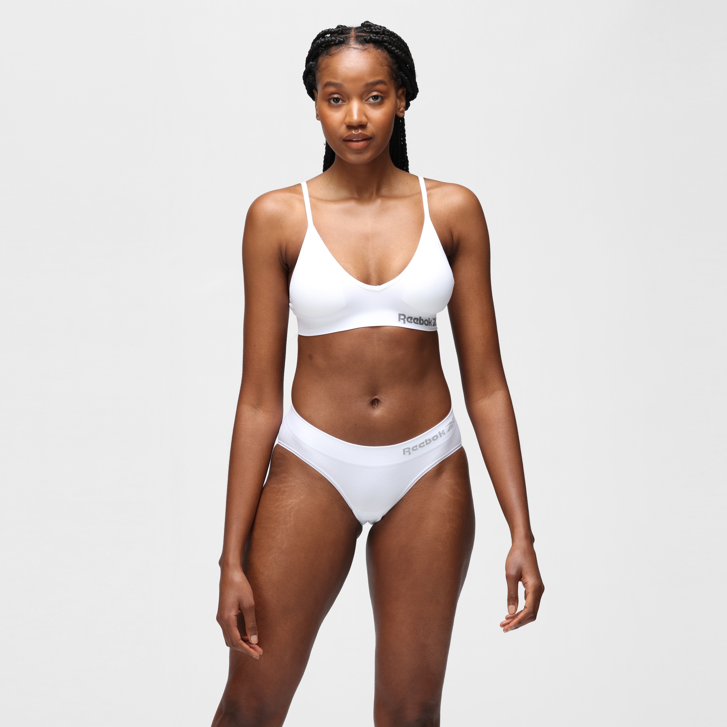 Reebok Bustier »JUSTINE«, mit unterstützender Passform