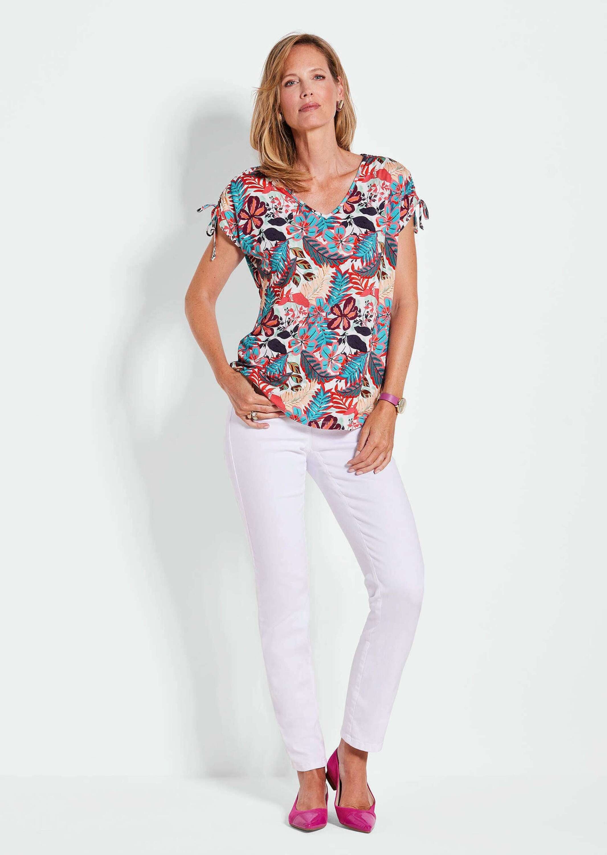 GOLDNER Kurzarmshirt »Kurzgröße Florales Oberteil mit V-Ausschnitt«