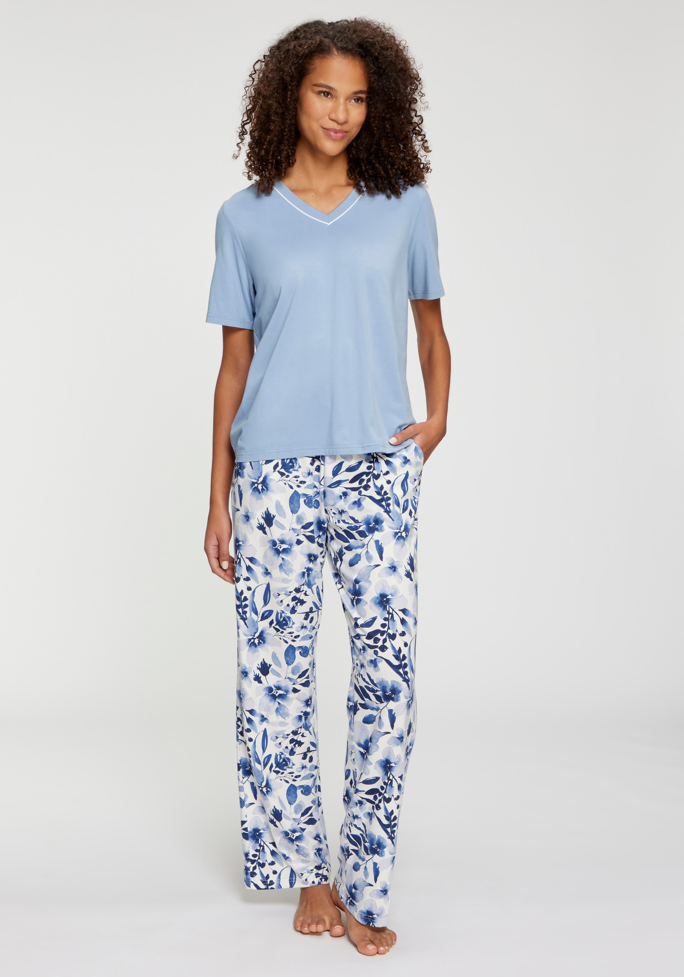 LASCANA Pyjama Set, 2 mit bedruckter Hose