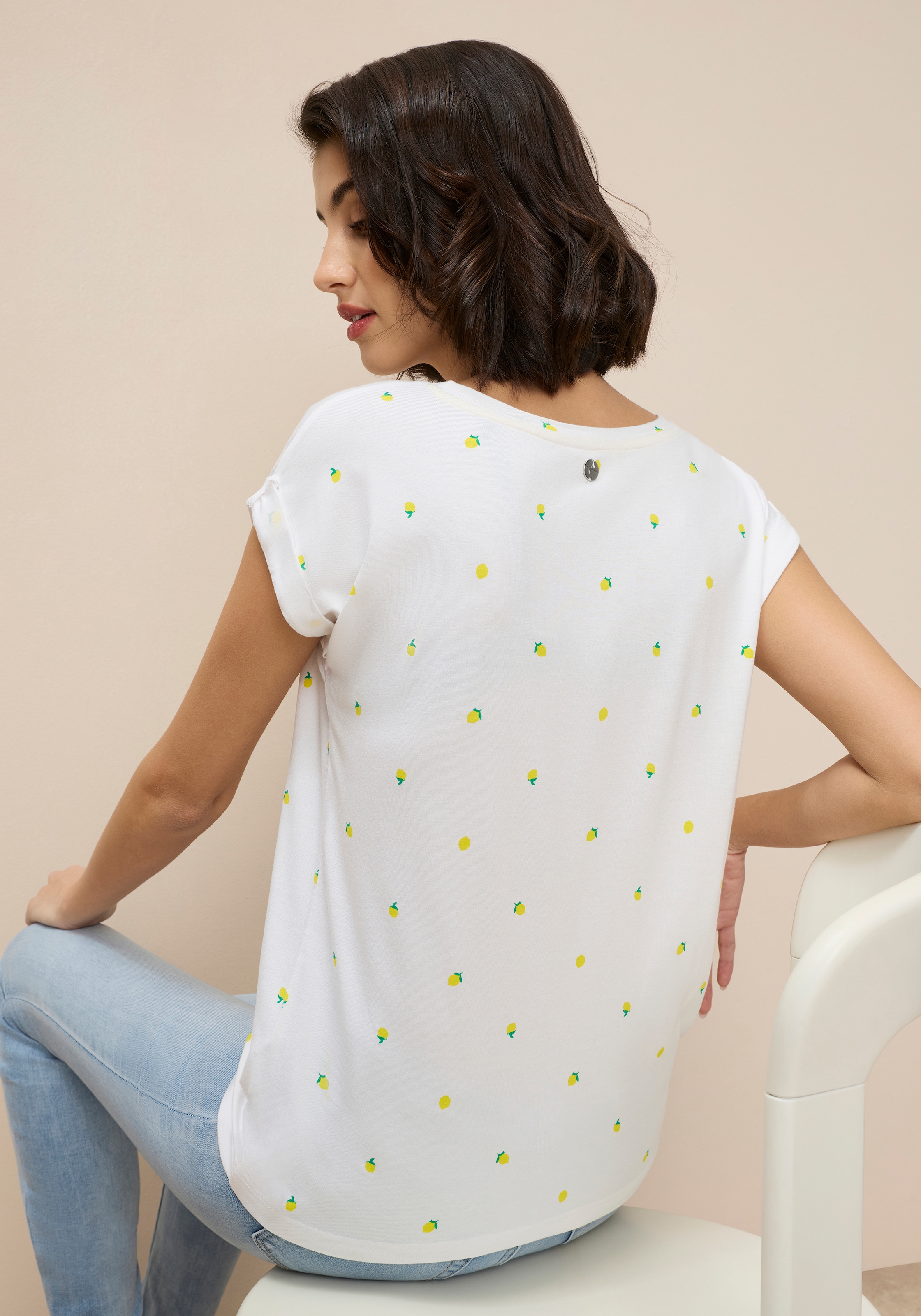 Tamaris T-Shirt mit femininen Allover-Print und lässiger Passform