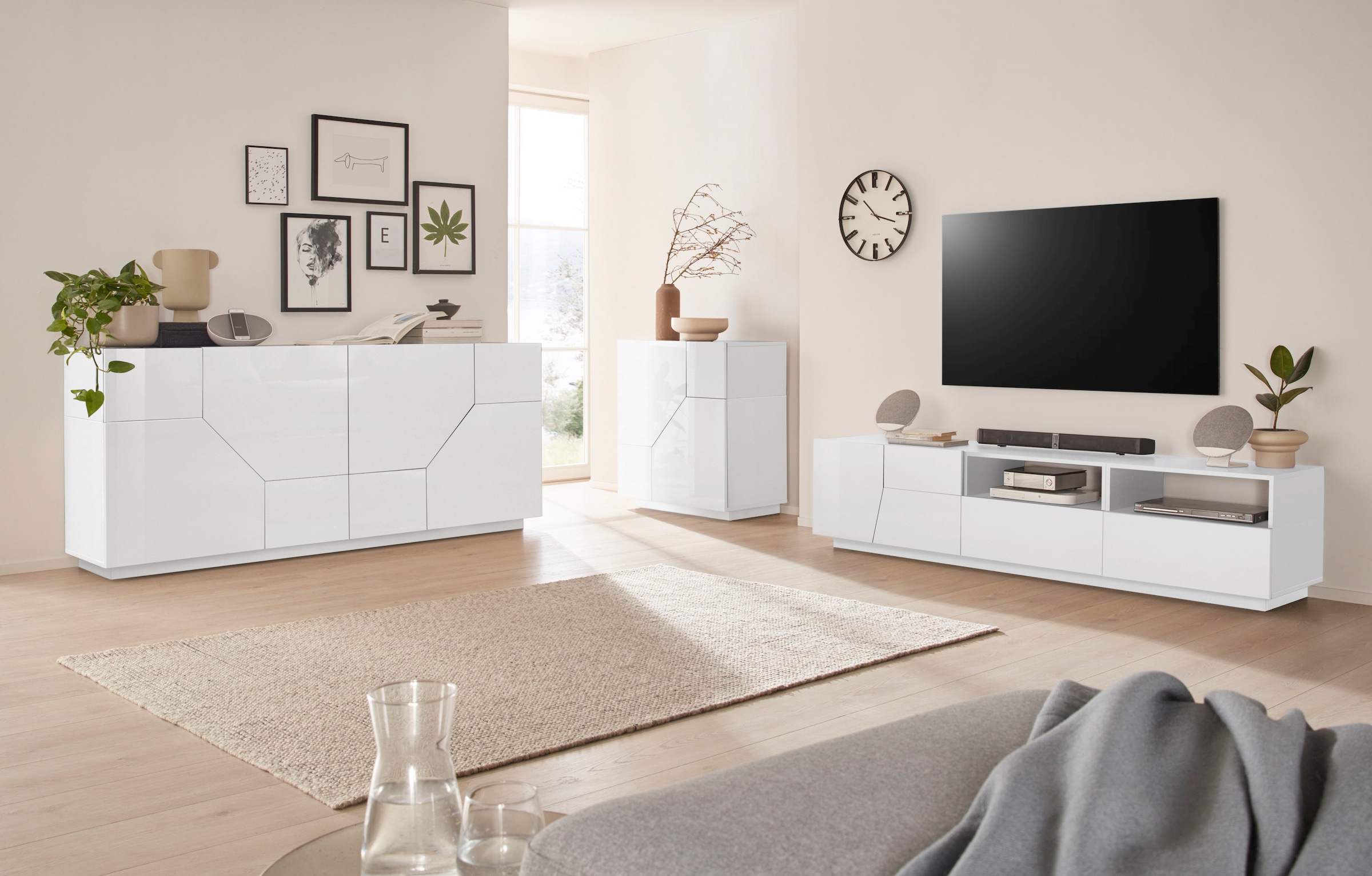 INOSIGN Lowboard »ALIEN- TV-Board, mit 2 Türen, 2 Schubladen und 2 offenen Fächern«, TV-Kommode Breite ca. 200 cm "Made in Italy"