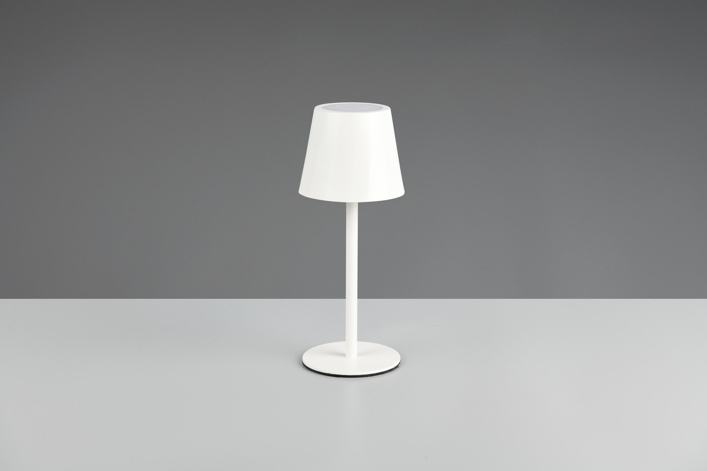 REALITY Leuchten LED Tischleuchte »DIAZ, Outdoor Akku Tischlampe Höhe 21 cm Ø 8,5 cm, IP44, Touchdimmer« LED-Board 1 Stk. Farbwechsler | warmweiß - kaltweiß CCT Lichtfarbe einstellbar 2700-6500K, 160 Lumen, 1,6W, USB Anschluss