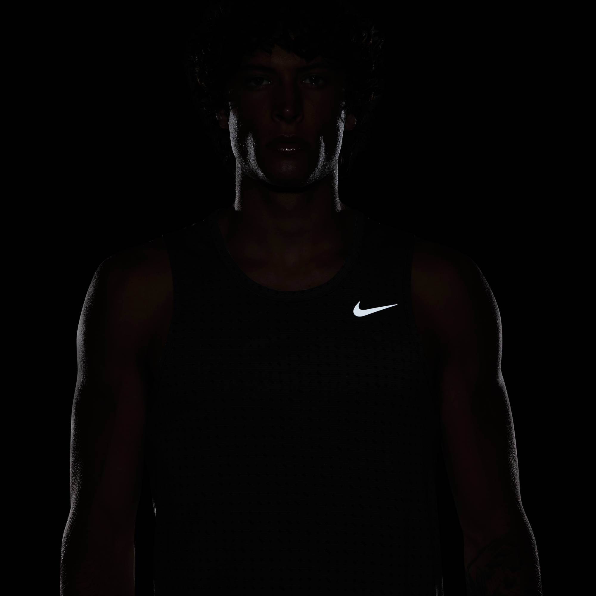 Nike Laufshirt »M NK DF BREATHE MILER TANK« für das Laufen entwickelt, mit Dri-FIT-Technologie, ärmelloses Design