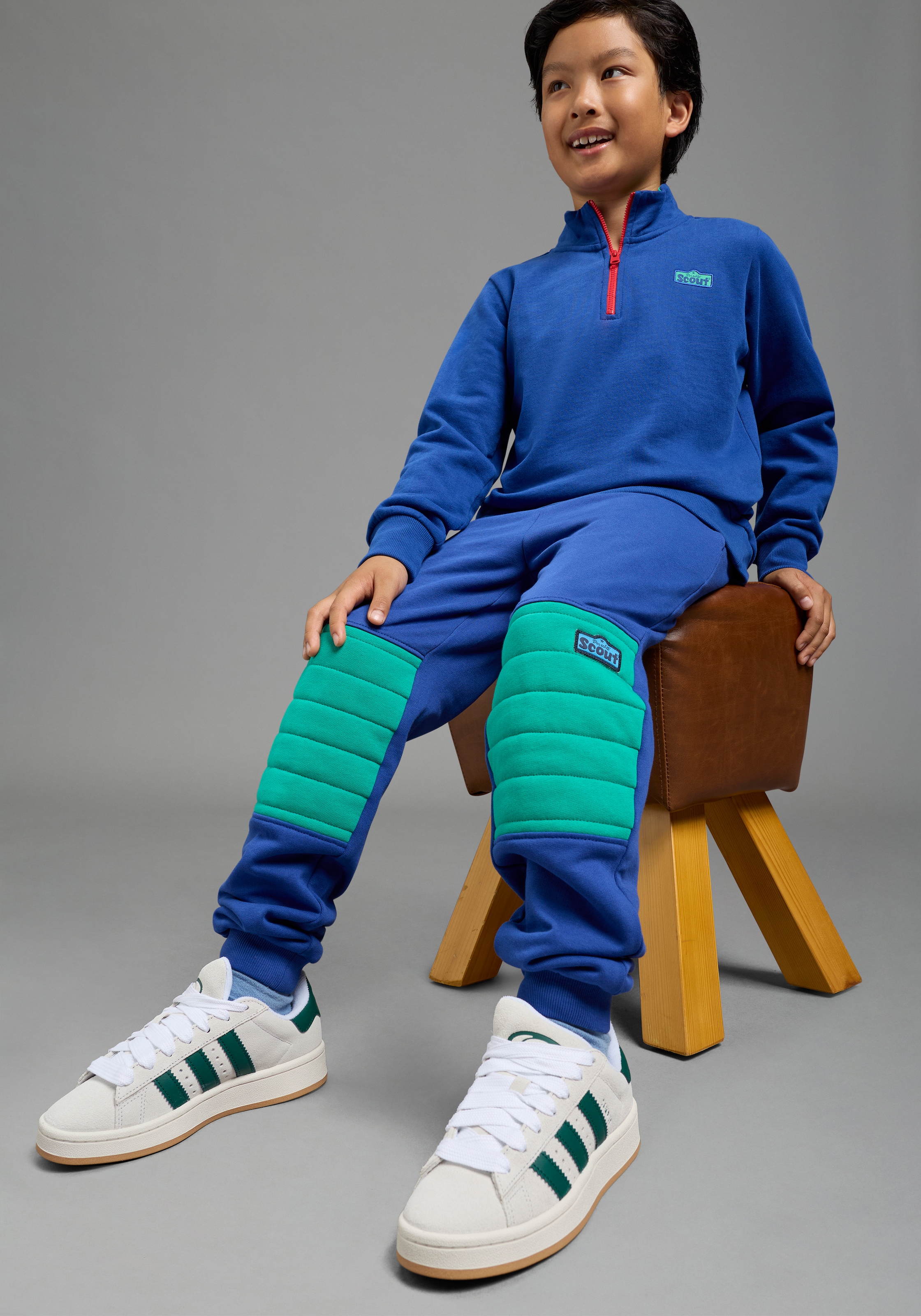 Scout Sweathose »Jogginghose mit Kniepatchen - NEU von SCOUT«  lässige Sweathose mit Kniepatches, bequeme Passform mit geradem Bein