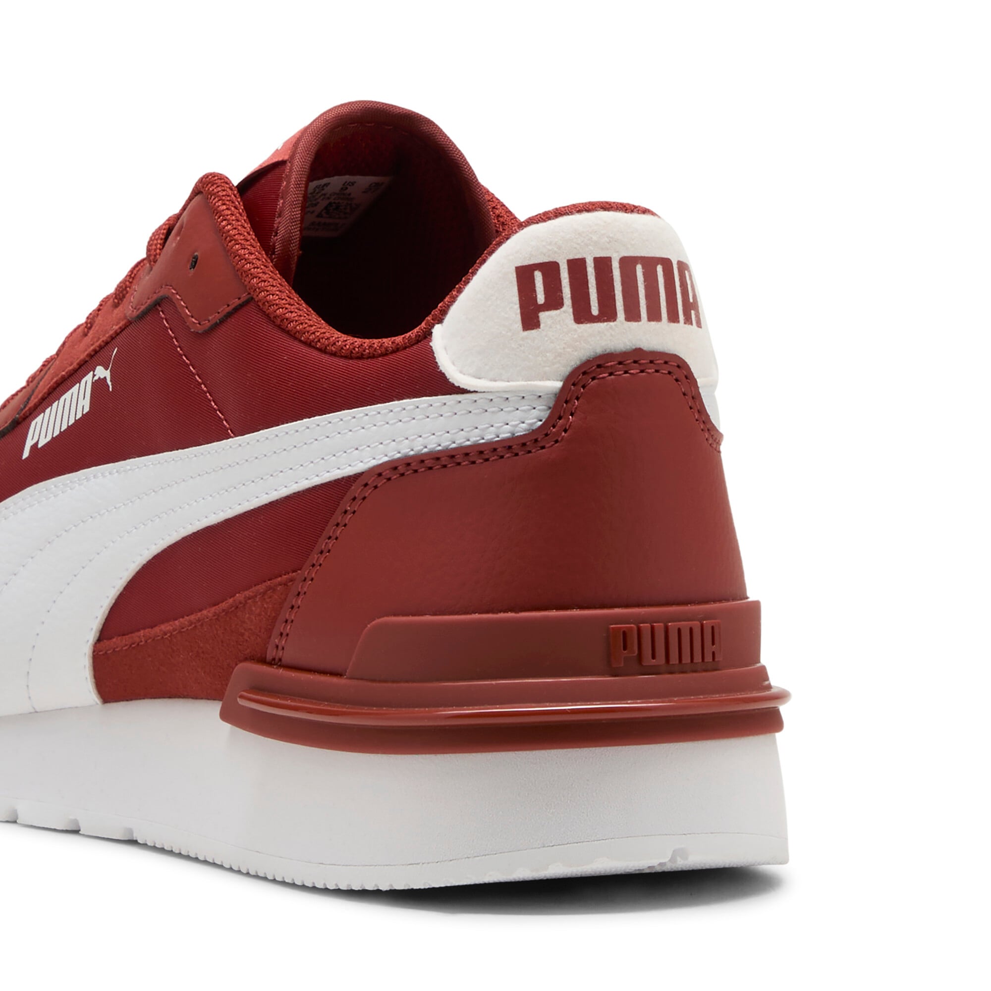PUMA Sneaker »ST RUNNER V4 NL«  atmungsaktives Obermaterial aus Textil, innen weich gepolstert