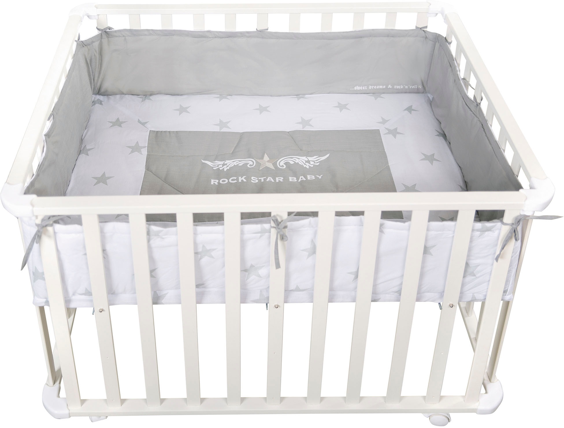roba® Laufgitter »Rock Star Baby, weiß, 75x100 cm«, bis 15 kg, mit Stoffeinlage; Rollen, höhenverstellbar