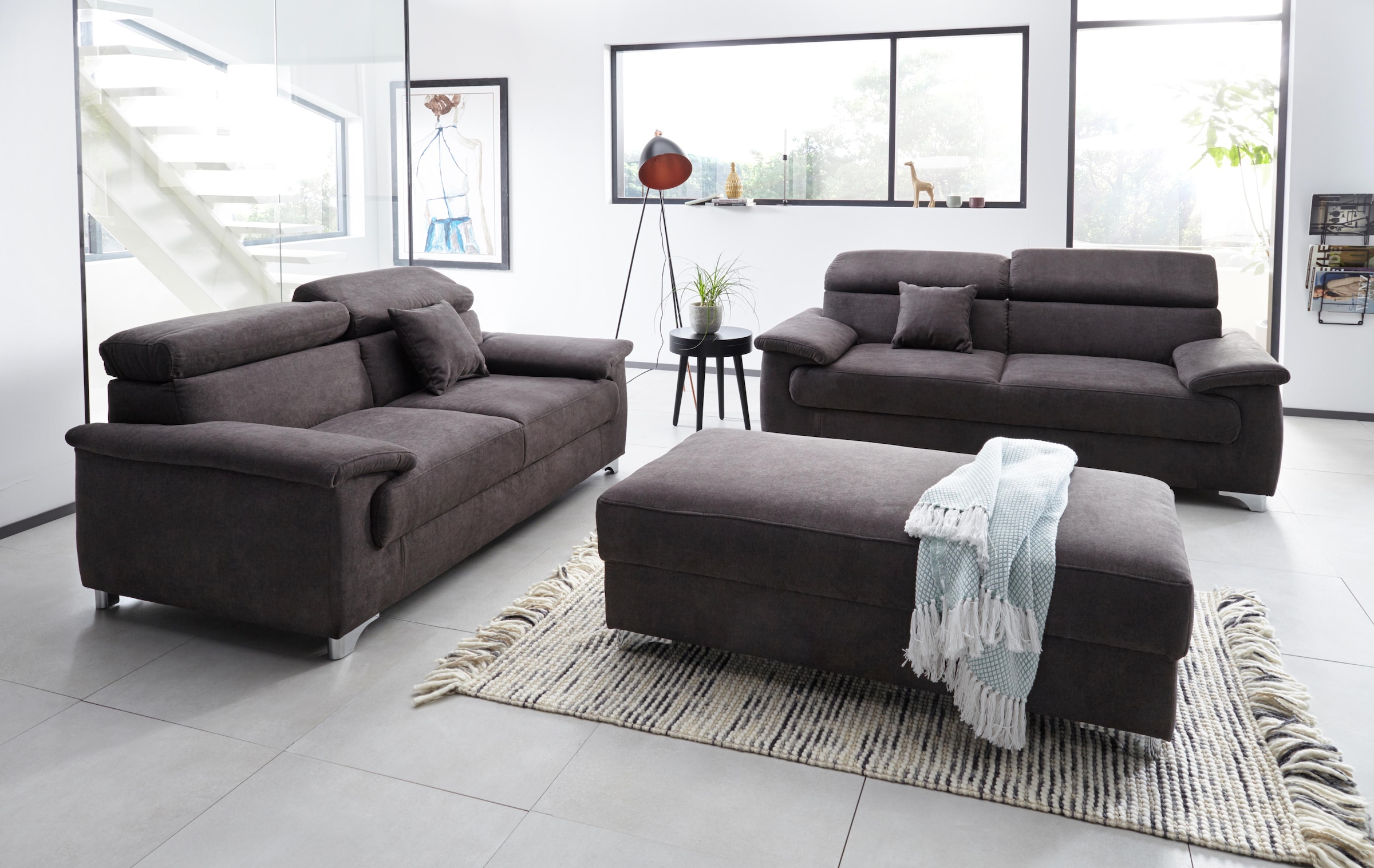 DOMO collection 2-Sitzer »Mira inklusive Kopfteilverstellung für mehr Wohlfühlkomfort«, elegant und modern, komfortabel, frei im Raum stellbar