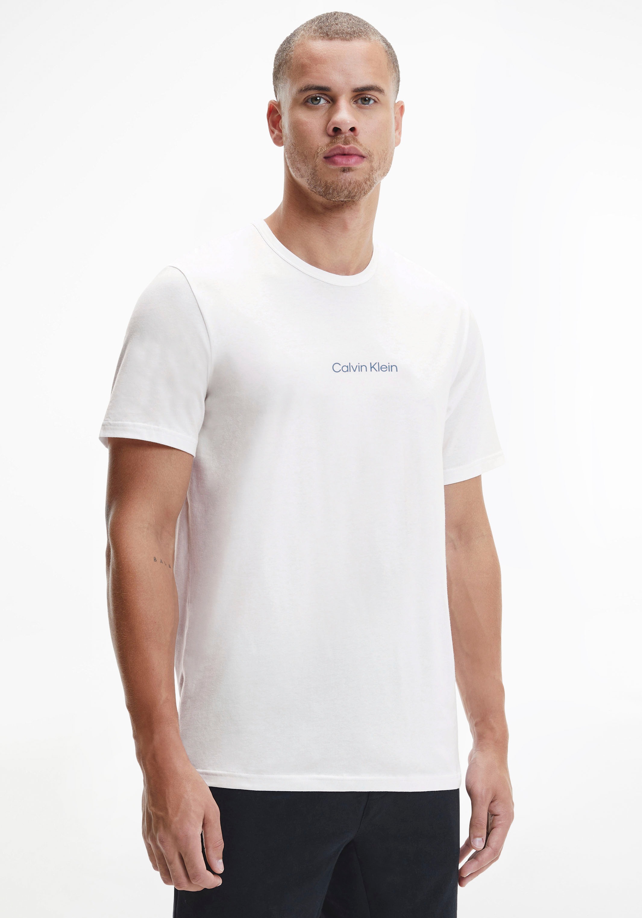 Calvin Klein T-Shirt, mit Logodruck auf der Brust