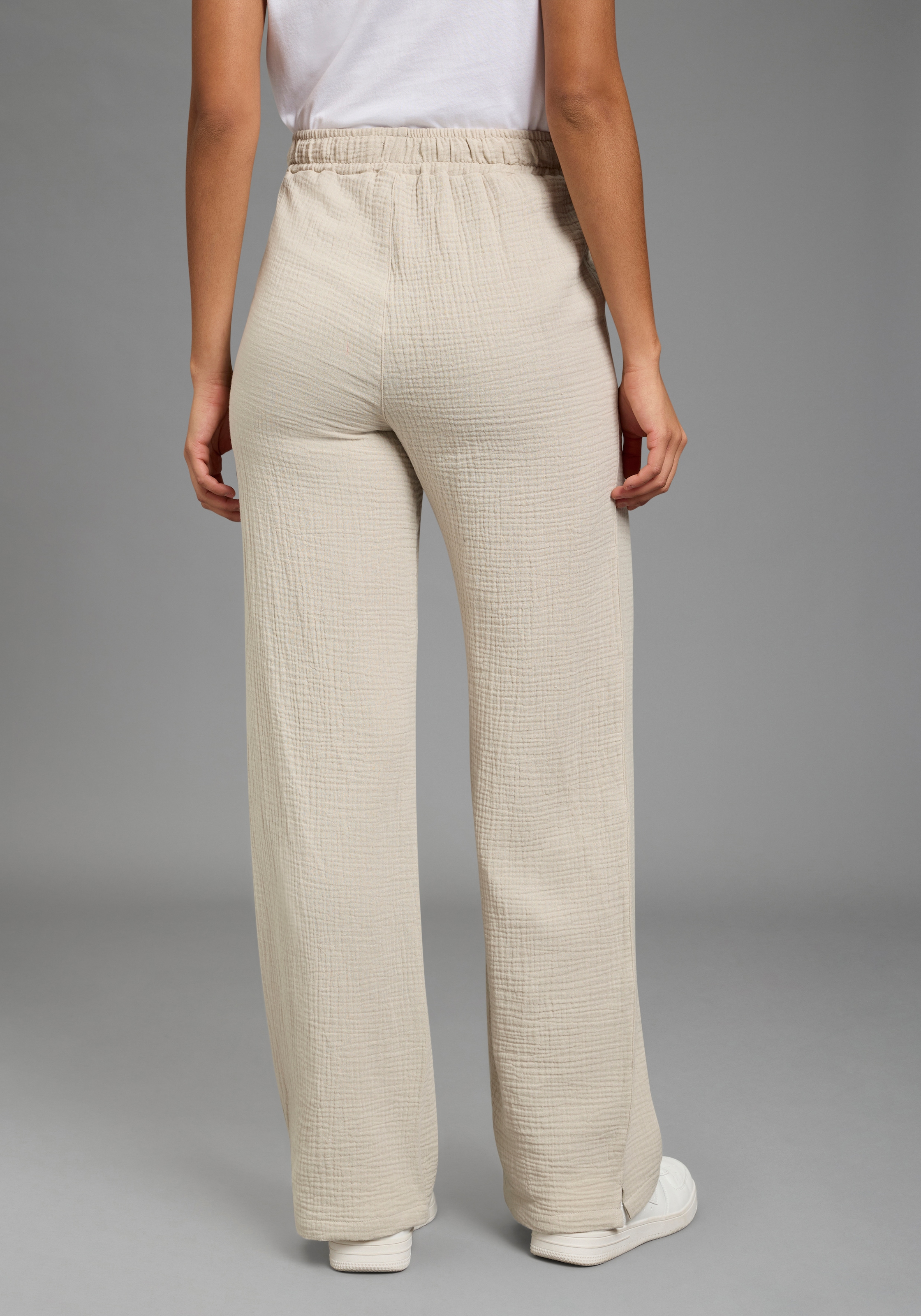 KangaROOS Palazzohose  weite Hose, mit Bindeband am Bund, mit Schlitzen am Beinabschluss