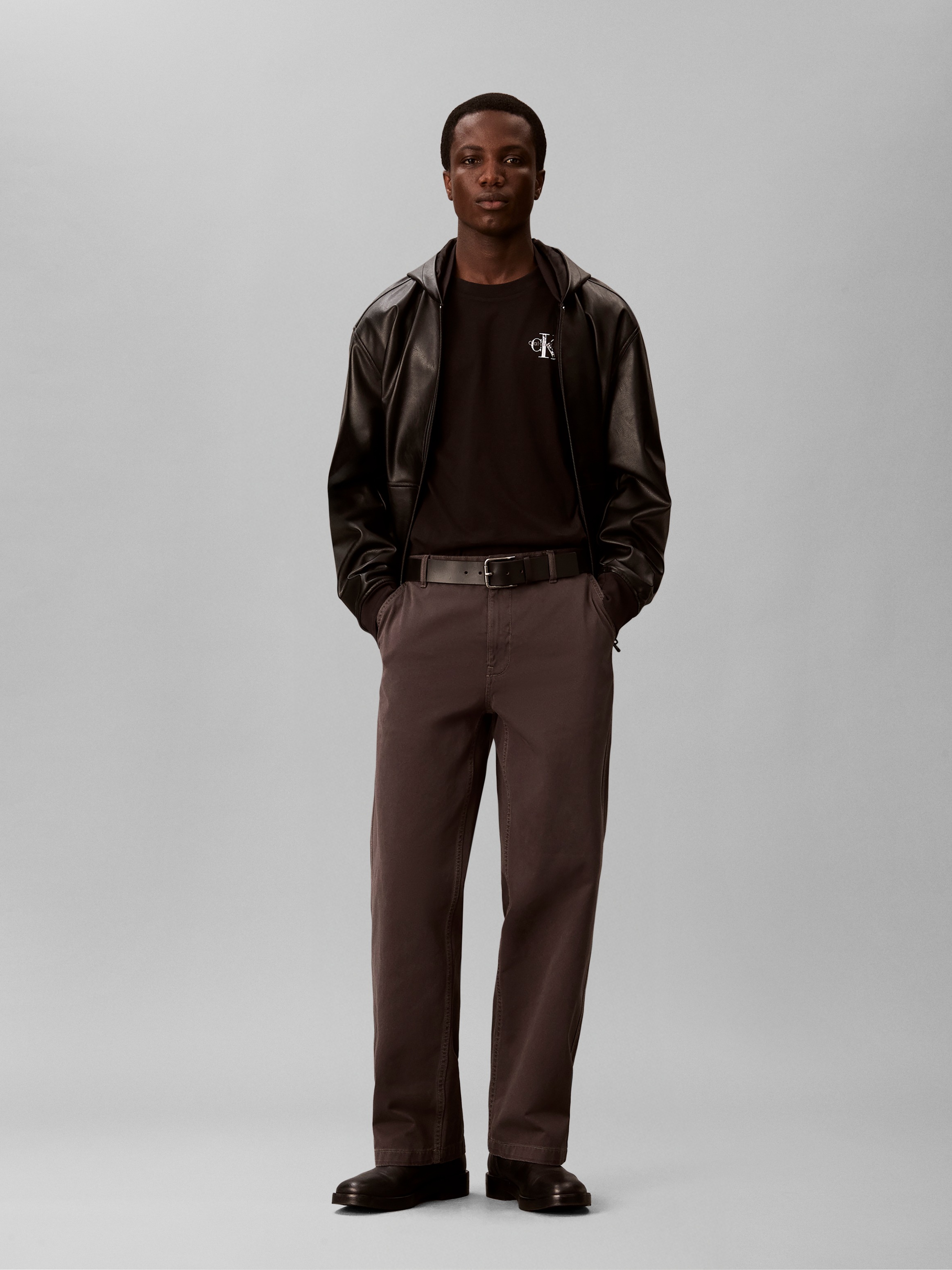 Calvin Klein Jeans »DISTRESS MONOLOGO« Regular fit mit Rückenprint