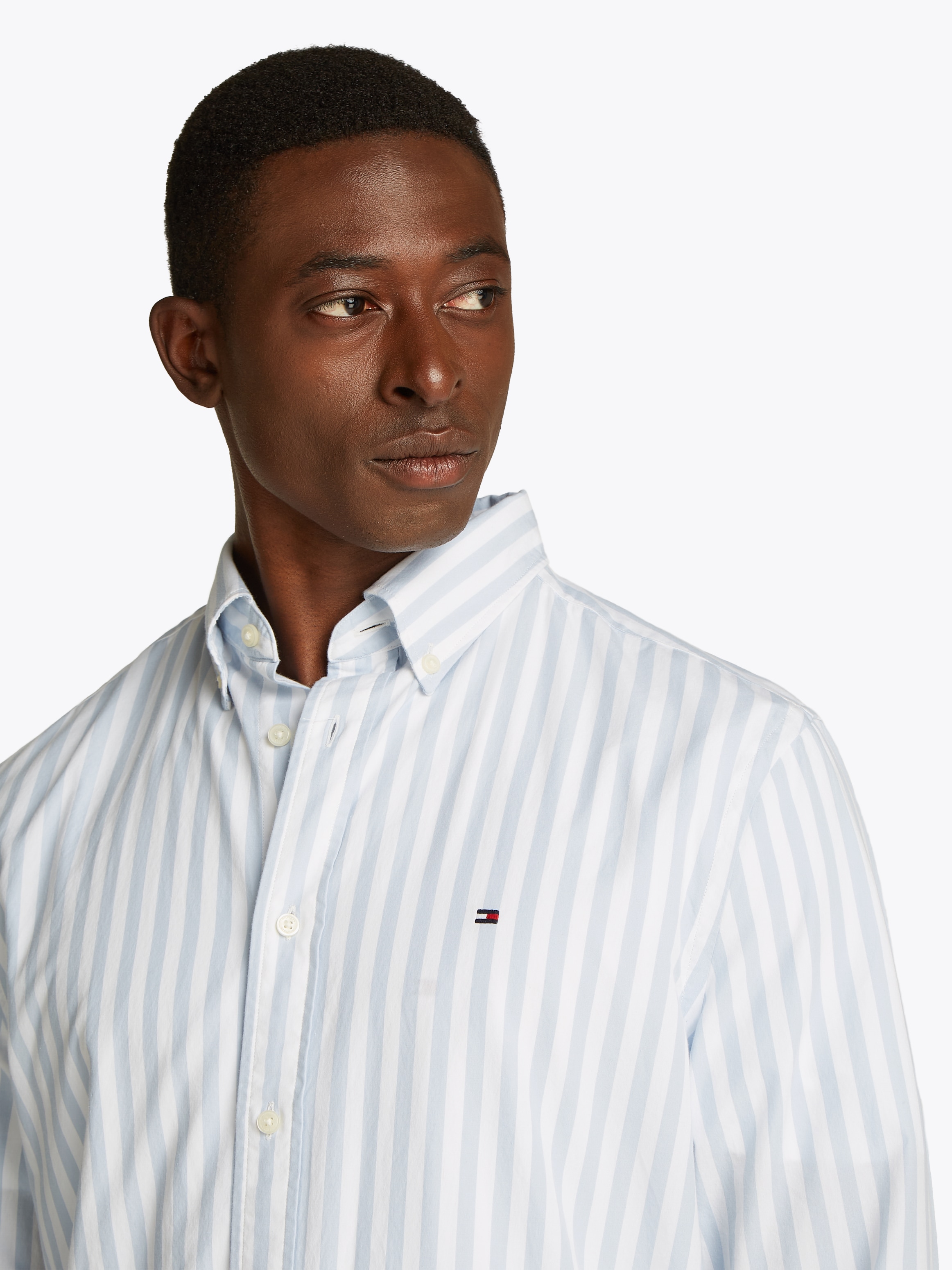 Tommy Hilfiger Langarmhemd »FLEX POPLIN BOLD STRIPE RF SHIRT«, Mit Rundhalsausschnitt