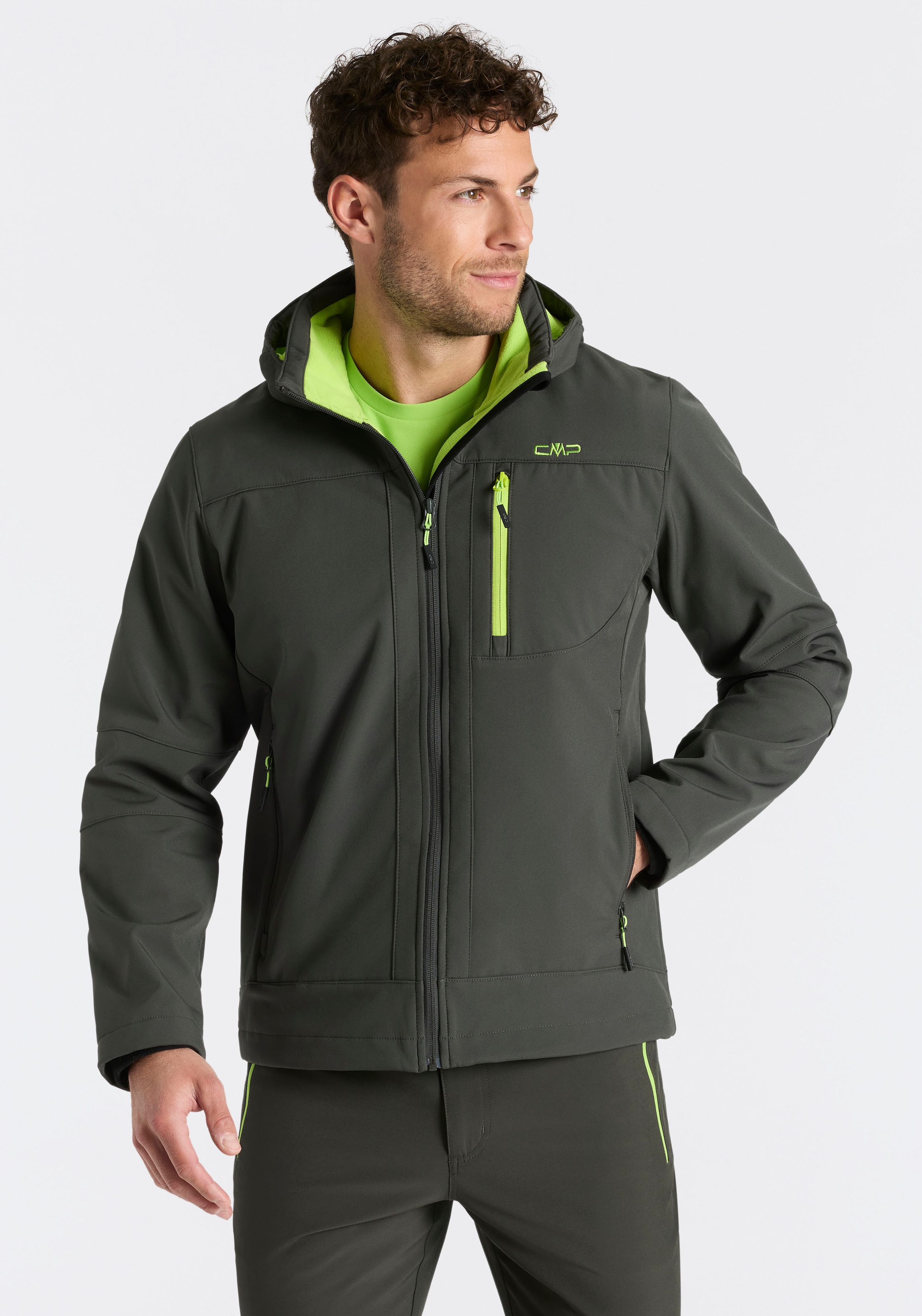 CMP Softshelljacke mit Kapuze mit hochschließendem Kragen, 3-lagig, wasserabweisend, winddicht