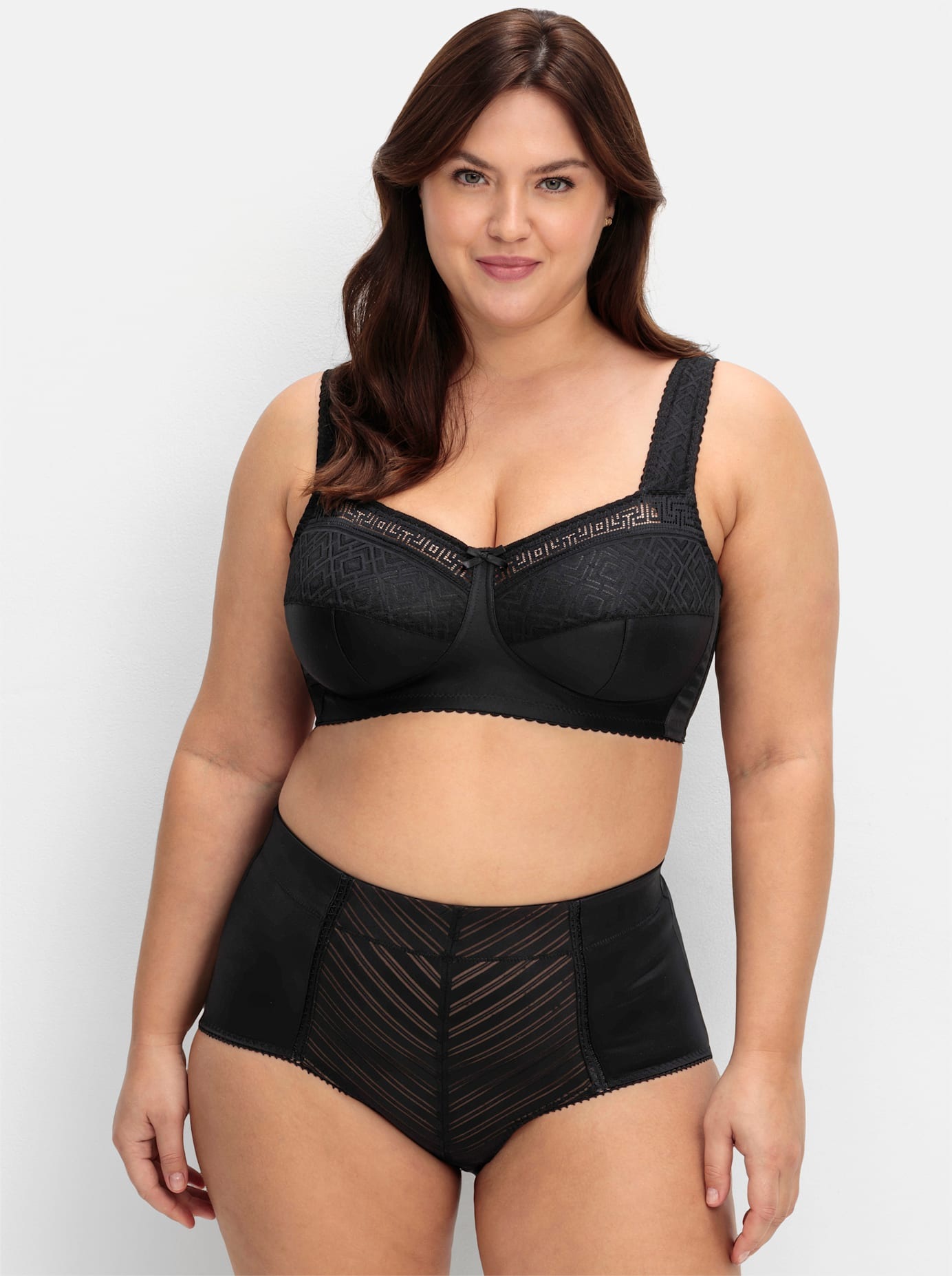 Sheego Damen Bügelloser BH 1 Stk. tlg. in schwarz, Größe Cup C