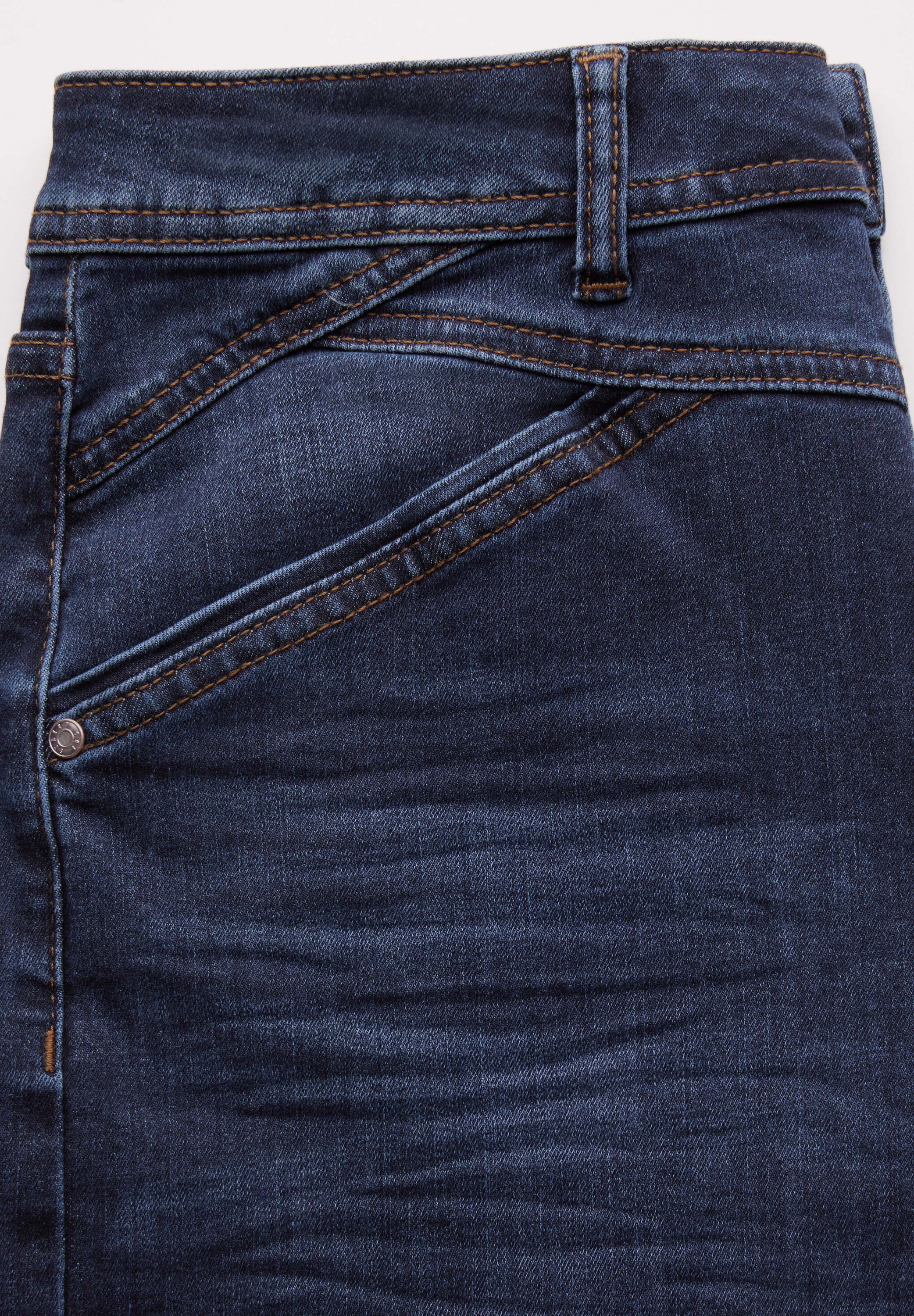 STREET ONE Loose-fit-Jeans, mit Taschen