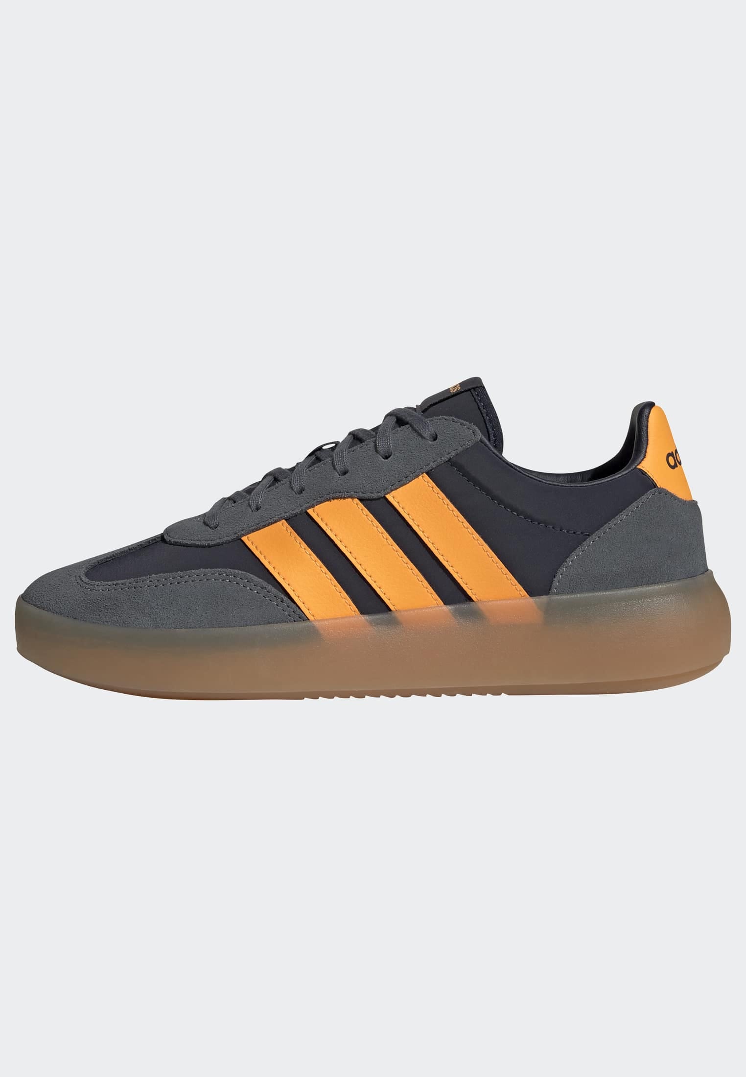 adidas Sportswear Sneaker »BARREDA DECODE«  inspiriert vom Design des adidas handball spezial