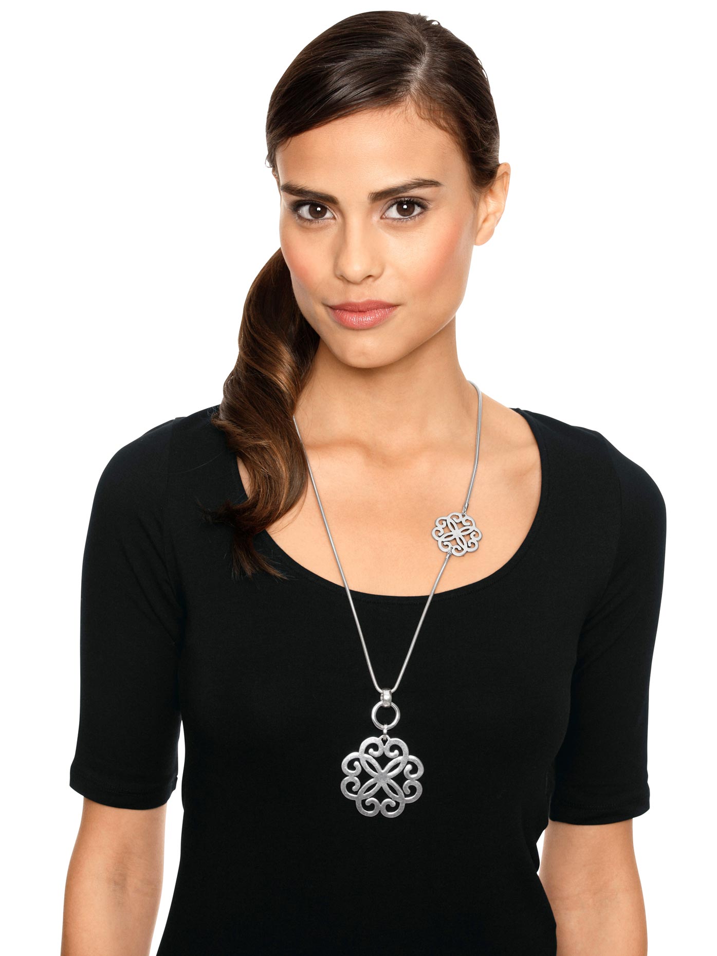 Kette mit Ornamentanhänger