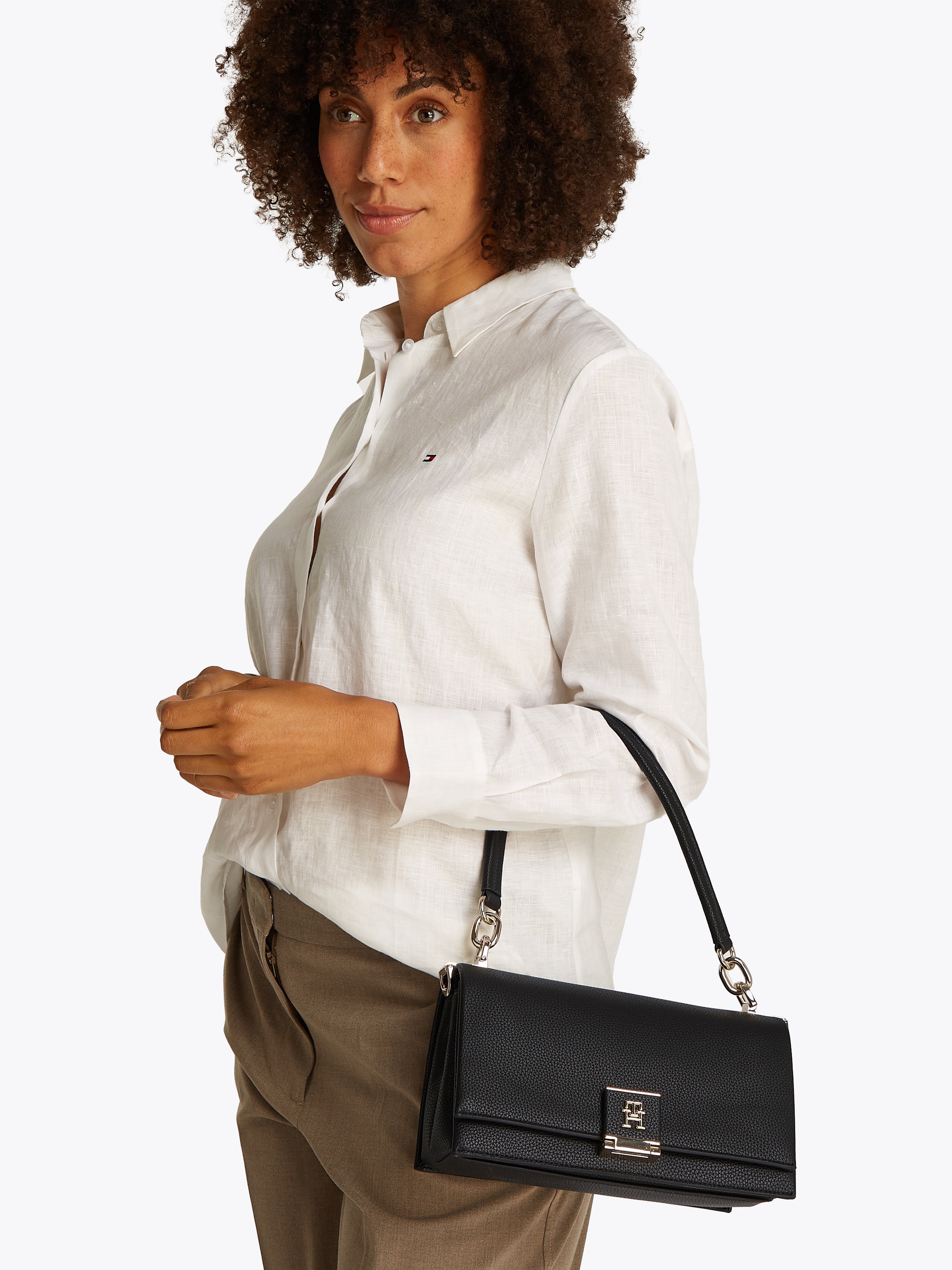 Tommy Hilfiger Umhängetasche »TH HER MED CROSSOVER«, Abendtasche, Clutch, Mini Bag mit goldfarbenem Highlights