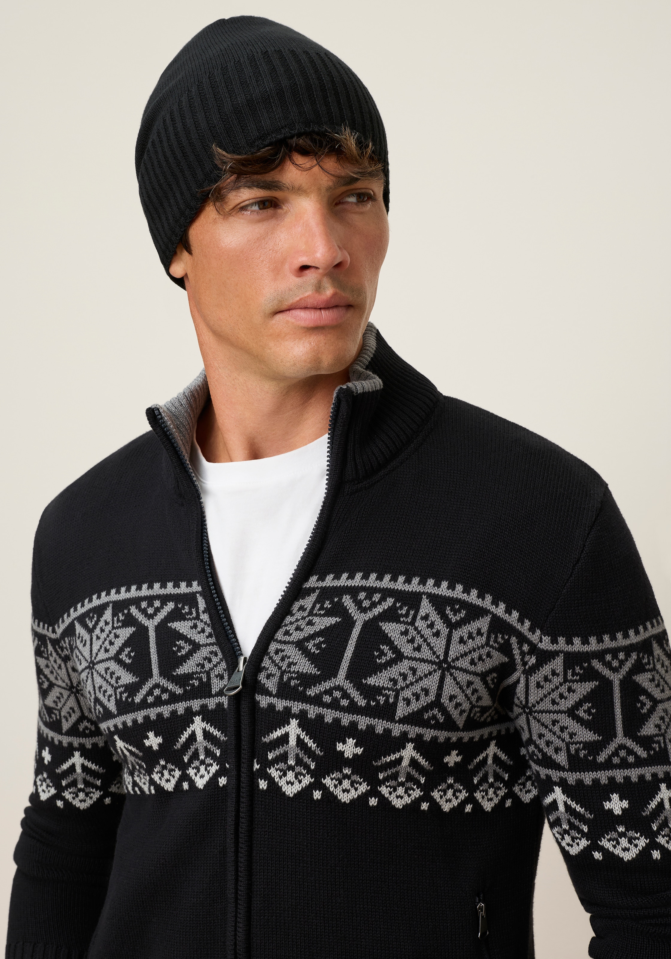 Man's World Jacquardstrickjacke »Neue Kollektion! Highlight Norweger Muster« mit Reißverschluss, mit Rippbündchen an Ärmeln und Saum