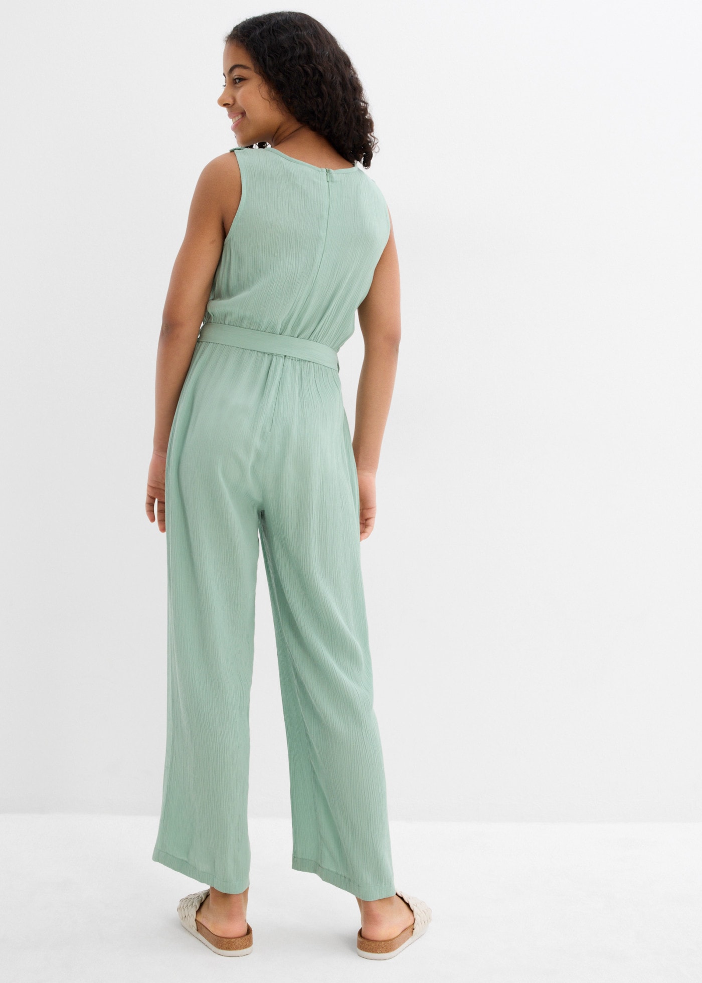 bonprix Jumpsuit fließender Schnitt, mit V-Ausschnitt und Rüschen, aus Viskose