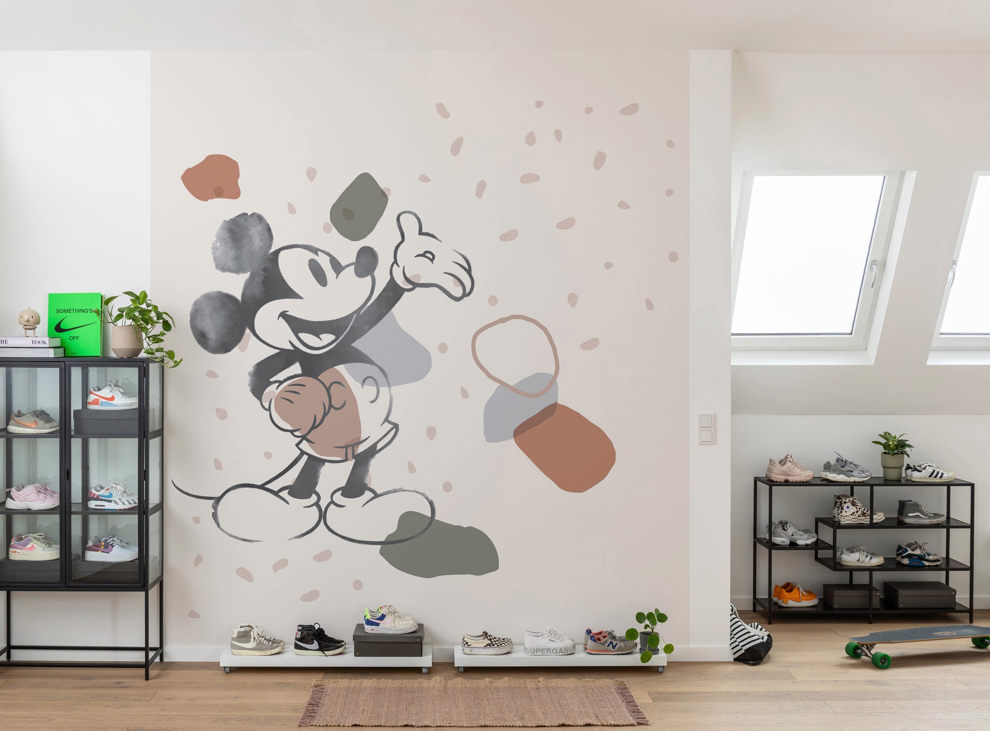 Komar Vliestapete »Digitaldruck Vlies - Mickey Organic Shapes - Größe 250 x 280 cm«, bedruckt, Kinderzimmer
