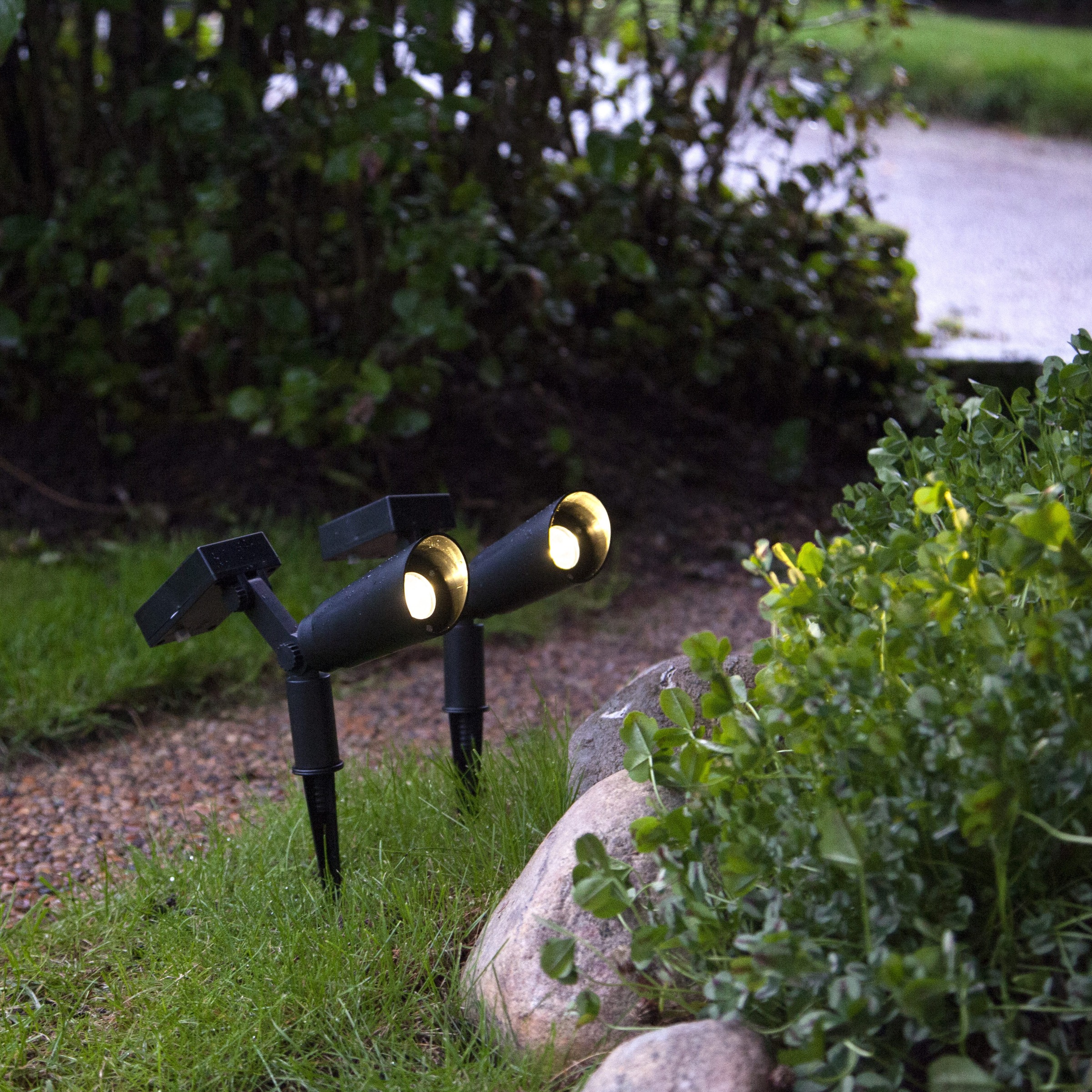 Parforce Traditional Hunting LED Solarleuchte »Solar-Spotlight Powerspot« LED-Board 2 Stk. Warmweiß 2er-Set, kompakte Spotlights, 15Lm warmweiß, Dämmerungssensor