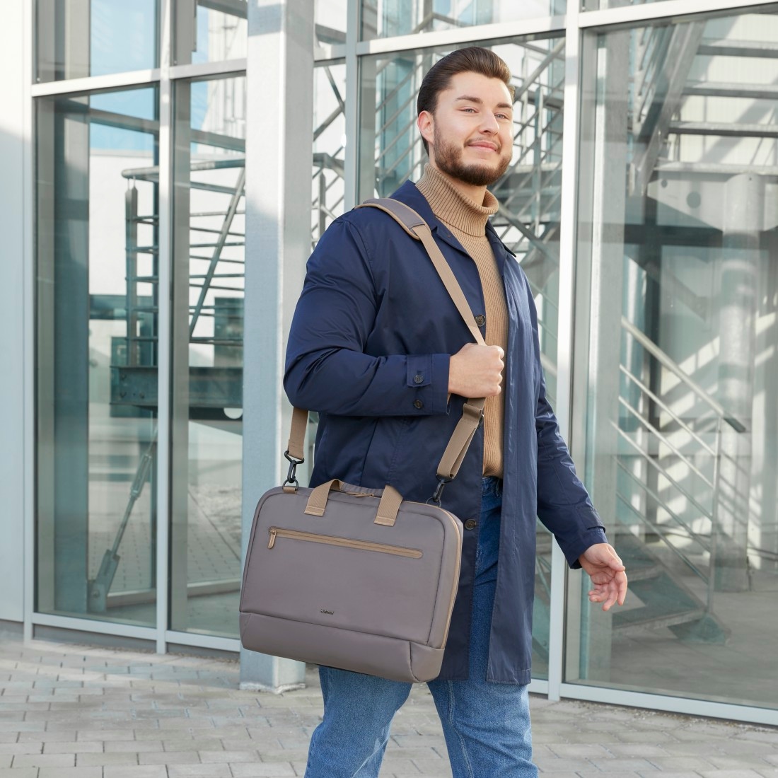 Hama Laptoptasche »Laptoptasche 13,3“ – 14,1“ (leicht, gepolstert, wasserfest, 2 Fächer)«, Nachhaltig, recycled