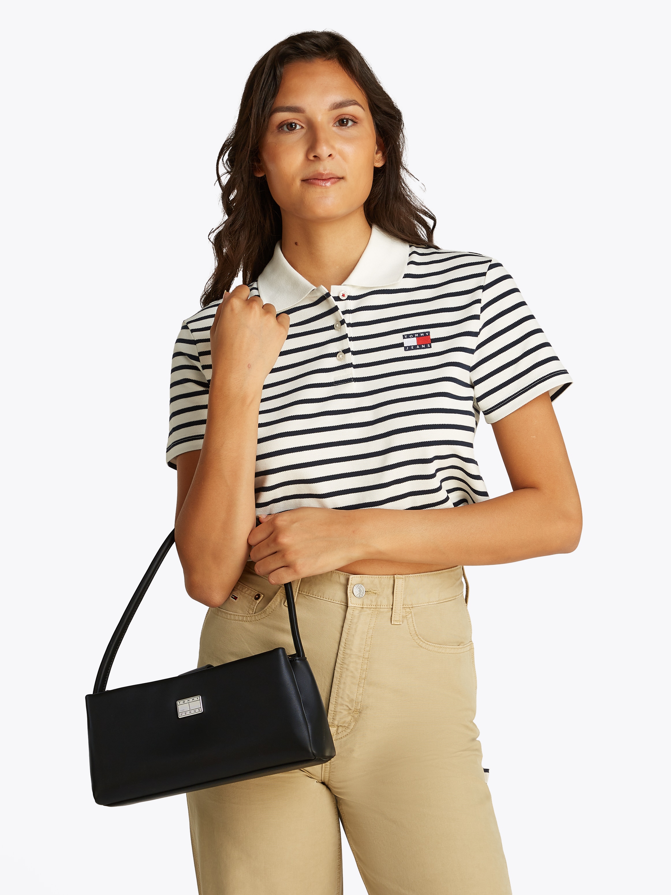 Tommy Jeans Umhängetasche »TJW AMERICAN COOL SHOULDER BAG«, Damen Clutch, Henkeltasche, Mini Bag mit Logo-Schmuckelement