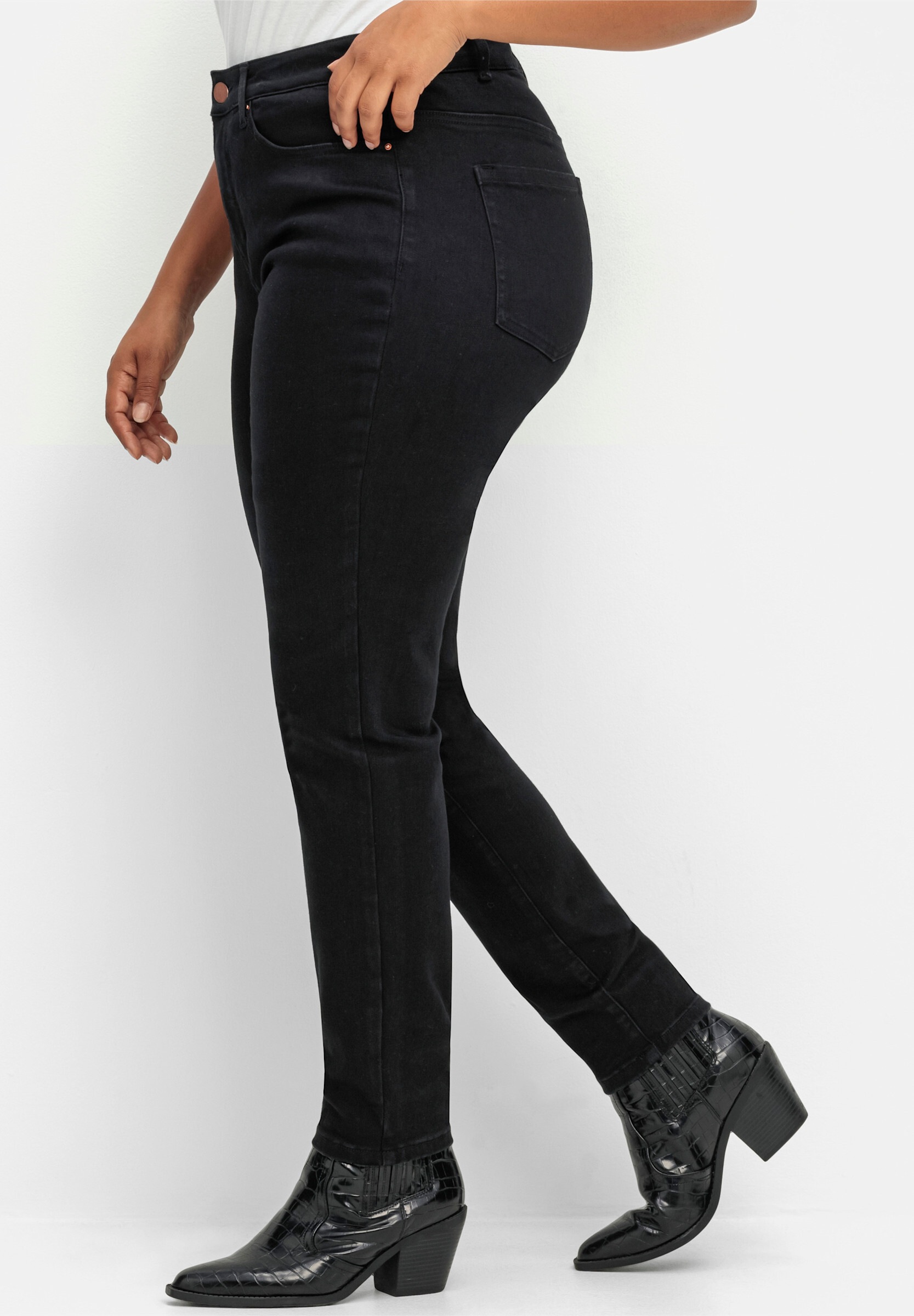 Sheego Bequeme Jeans »Stretch-Jeans Skinny Jeans mit Bodyforming-Effekt« Skinny mit Bodyforming-Effekt