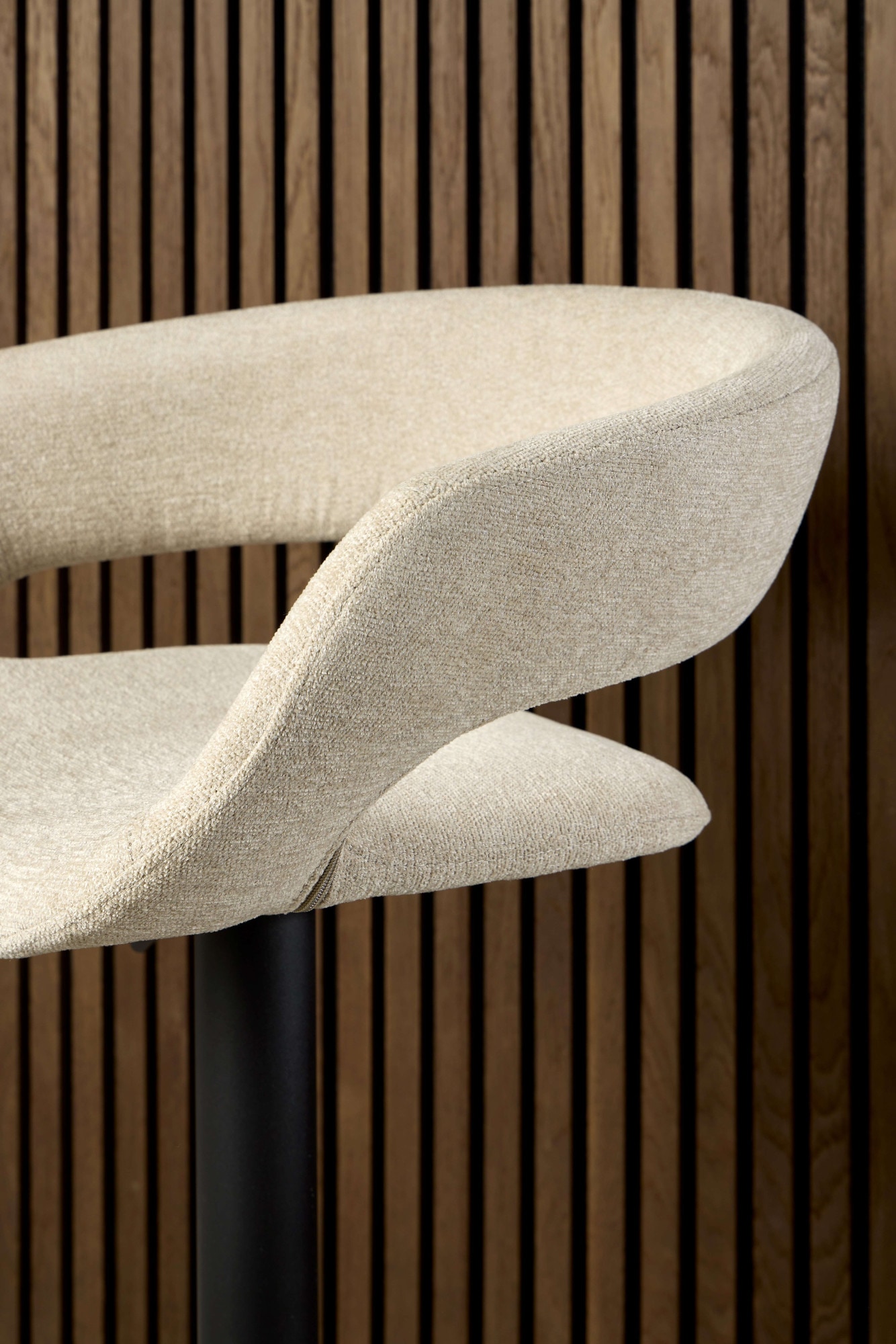 ACTONA GROUP Barhocker »Grace«, (Set, 2 St., 2 stk), Barhocker, Apia sand, Trompete Gestell, mit drehfunktion, 2 stk