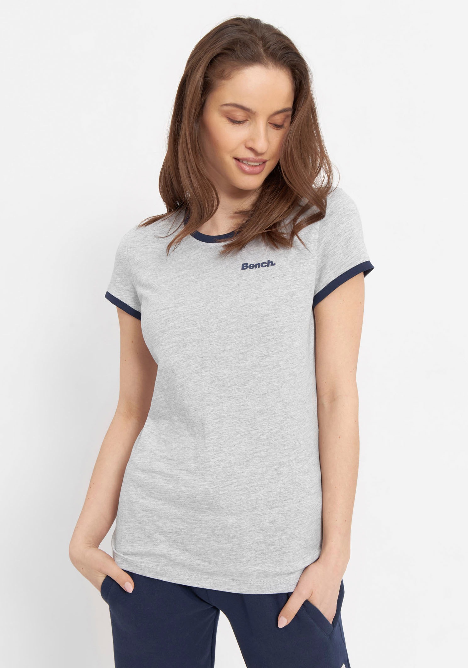 Bench. T-Shirt »MILIA«, mit Logodruck