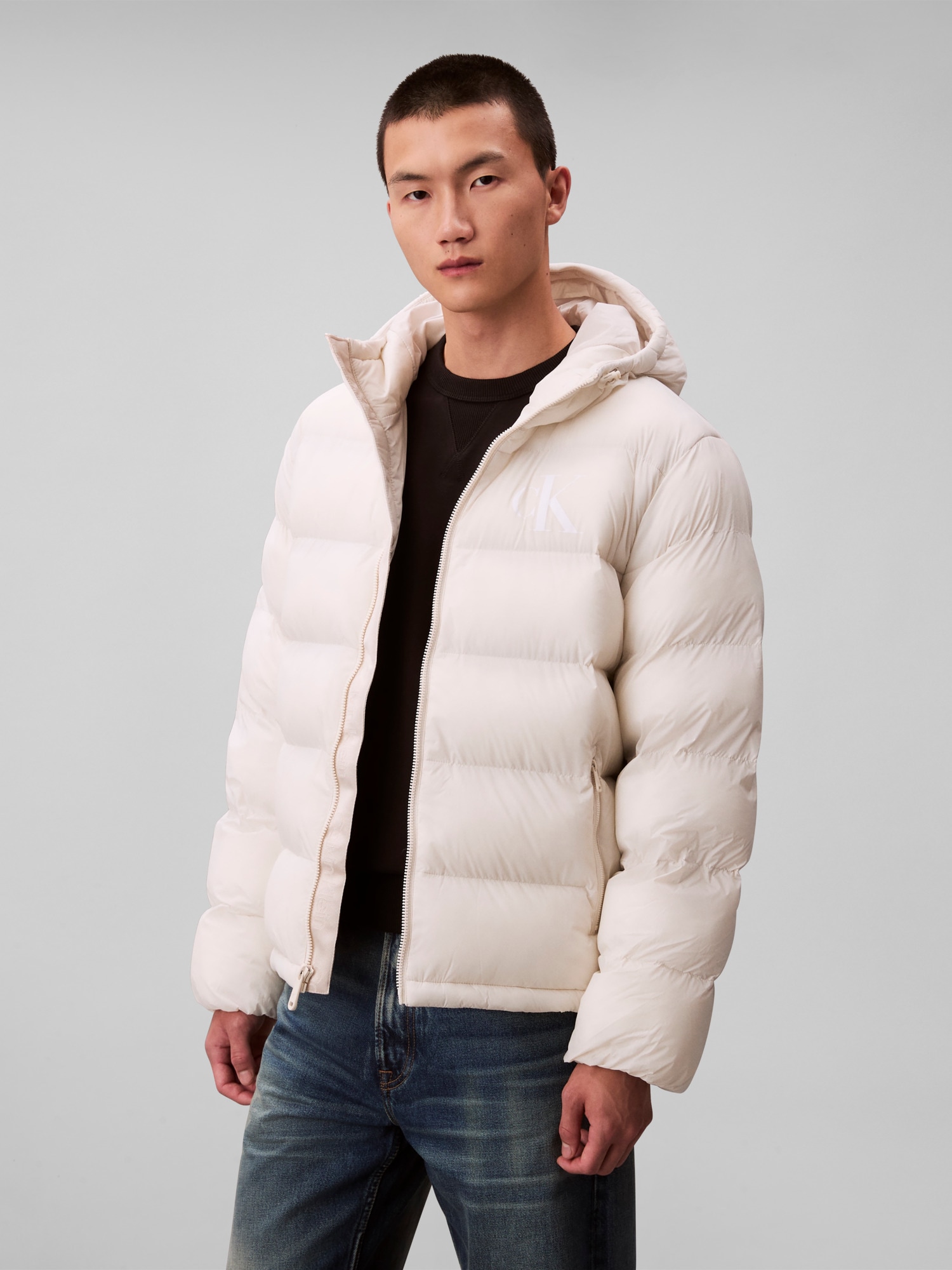 Calvin Klein Jeans Herren Steppjacke »LS NYLON MONOGRAM PUFFER JKT« ohne Kapuze Mit Rundhalsausschnitt, regular fit, Größe XXL