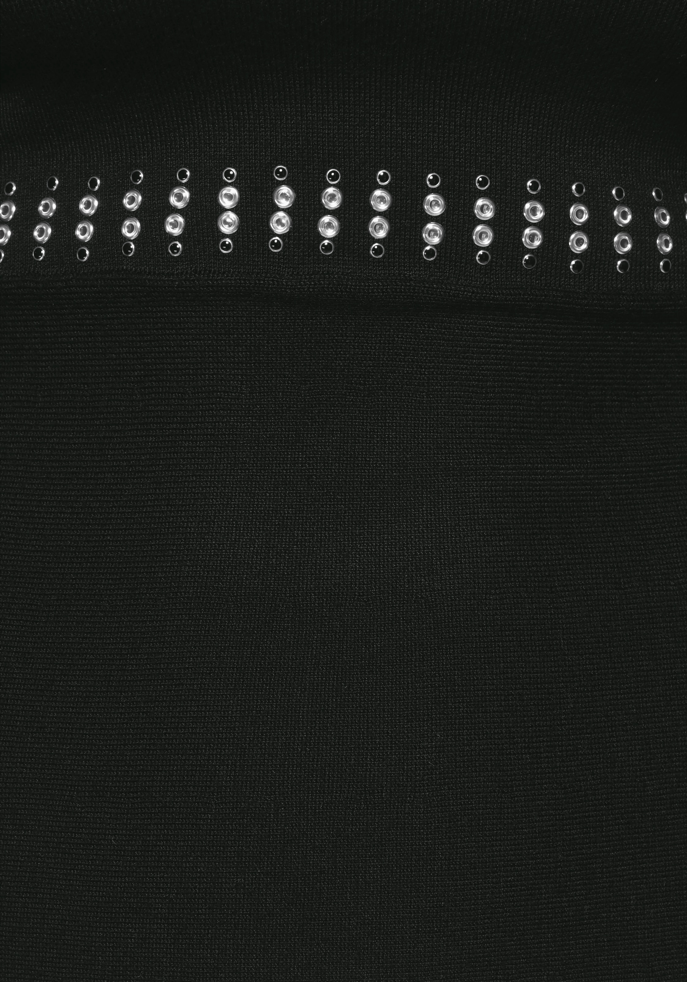 Melrose Strickkleid, mit ausgestelltem Rock und Ziernieten bestellen im  OTTO Online Shop
