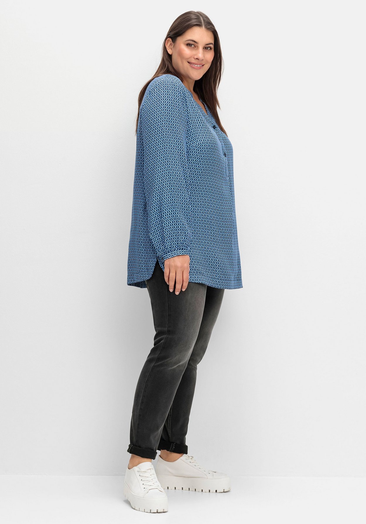 Sheego Longtunika »Longtunika mit Minimaldruck und Knopfleiste«, mit Minimaldruck und Knopfleiste