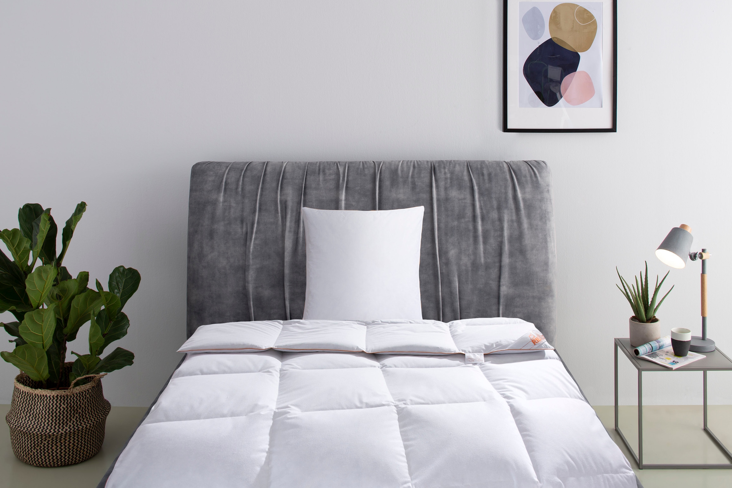 RIBECO Daunenbettdecke + Kopfkissen »Richard, Bettwaren-Set in 135x200 oder 155x220 cm, Sommer oder Winter«, (Spar-Set), Seit 105 Jahren überzeugt RIBECO durch Qualität