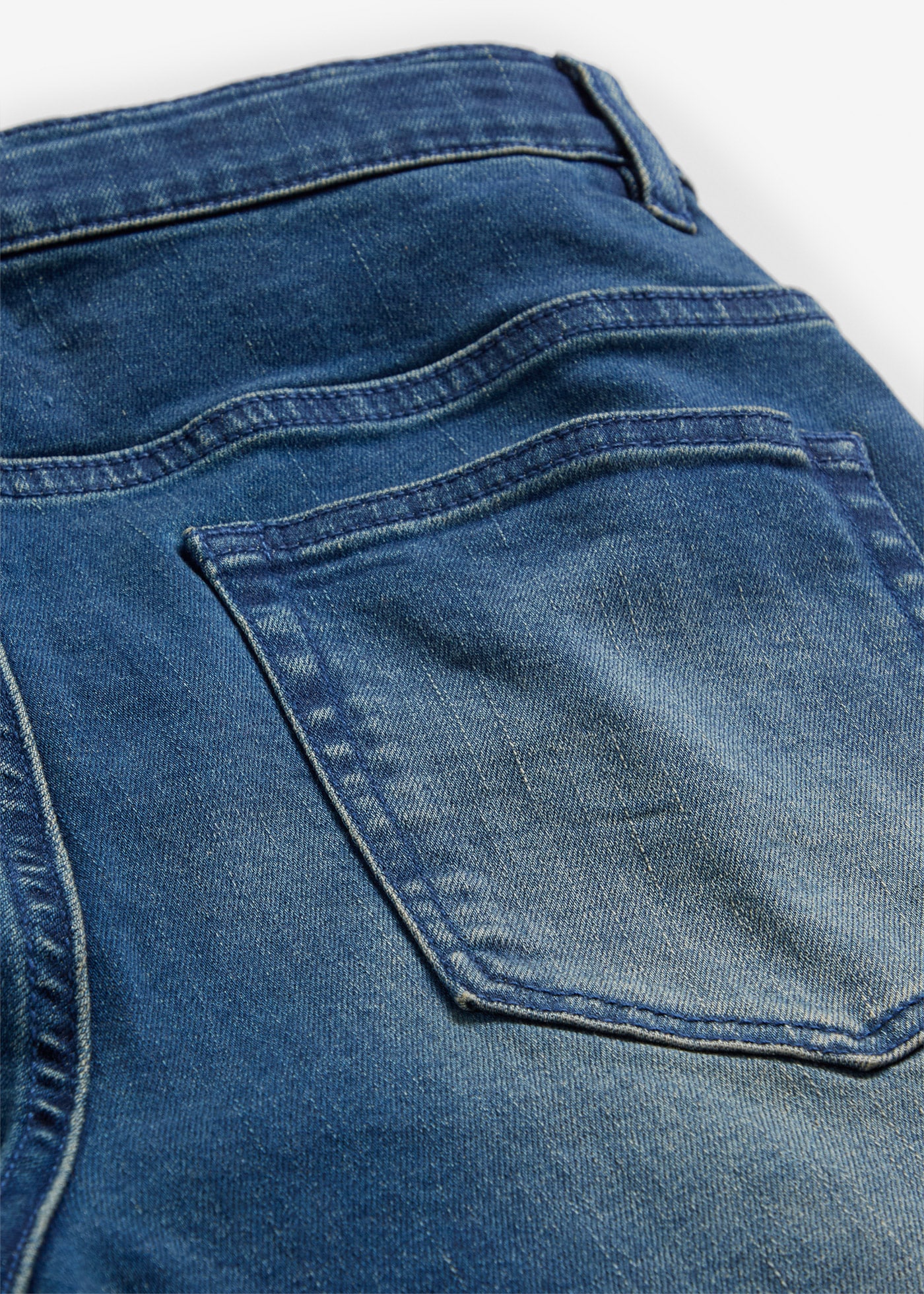 bonprix Loose-fit-Jeans 1 tlg. Loose-fit, weites Bein, mit vier Taschen, überwiegend aus Baumwolle