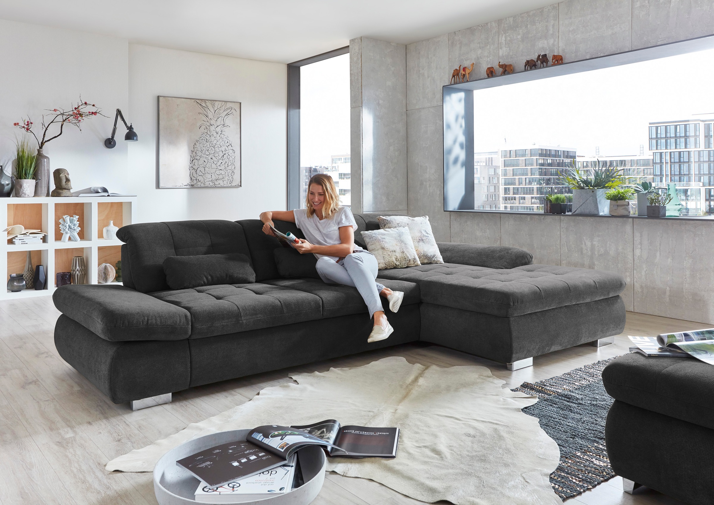 Die PlanBar Ecksofa »MP-IN17004 L-Form«, wahlweise mit Bettfunktion, Sitztiefen- und Kopfteilverstellung
