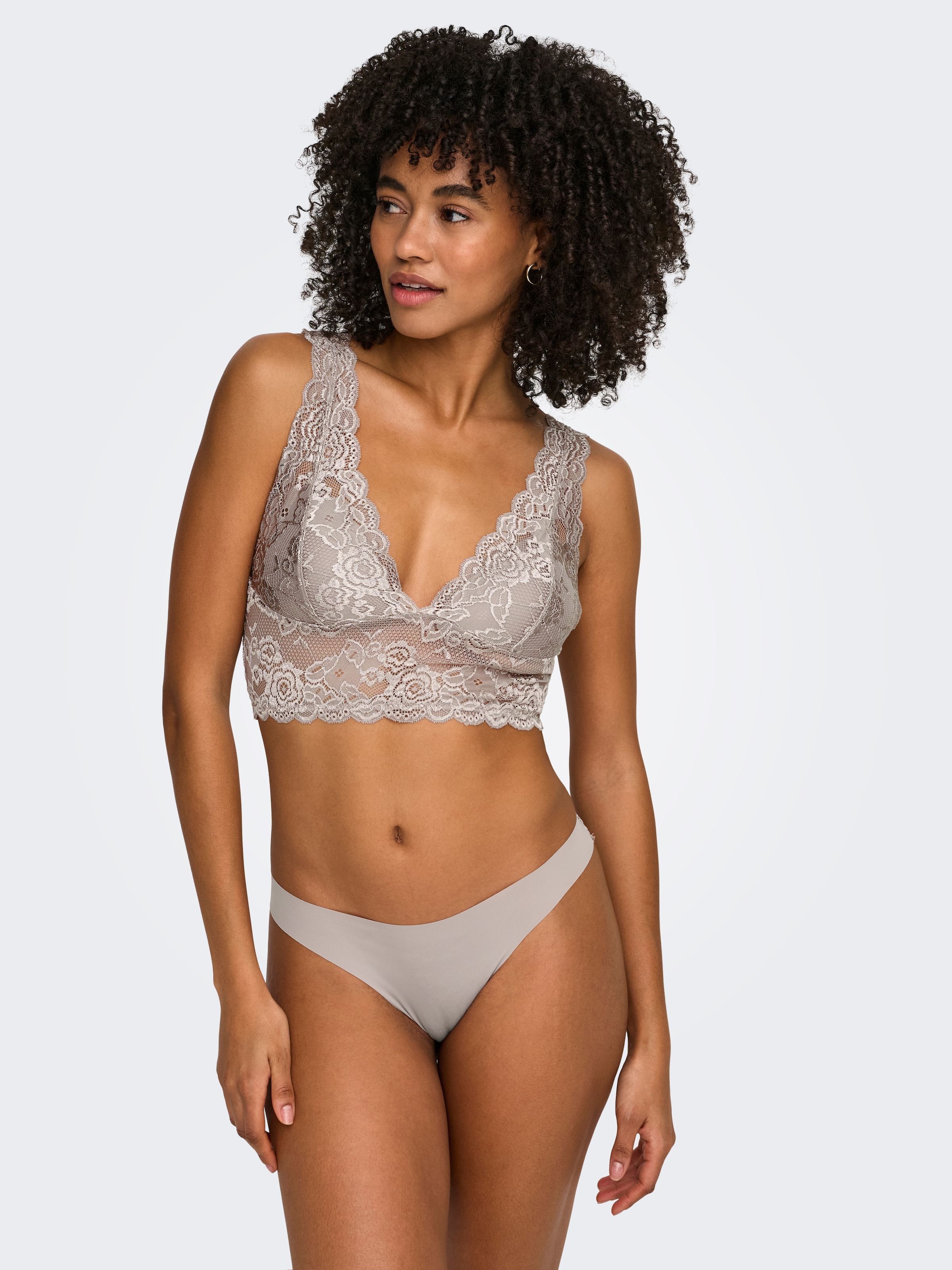 ONLY Spitzentop »ONLCHLOE – Spitzen-Bra mit gepolsterten Cups und Stretch« regular fit, feminin, Spitze, Kunstfaser, V-Ausschnitt