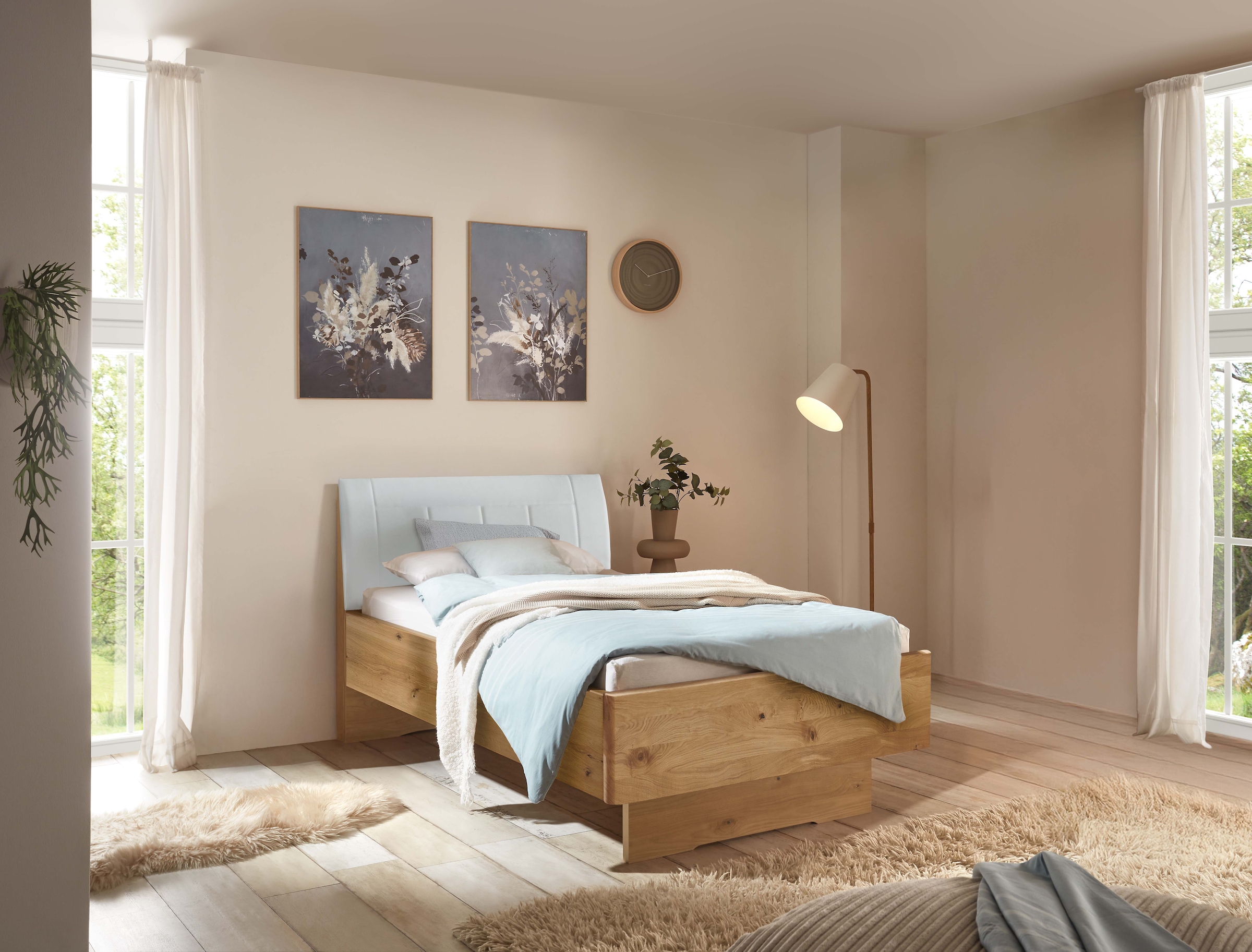 WIEMANN Holzbett »Cardiff, Bettgestell, Bettrahmen, teilmassiv, mit Polsterkopfteil«, (Belastbarkeit 110/220 Kg, 4-fache höhenverstellbar, MADE IN GERMANY), Fußteil aus Massivholz, verschiedene Größen