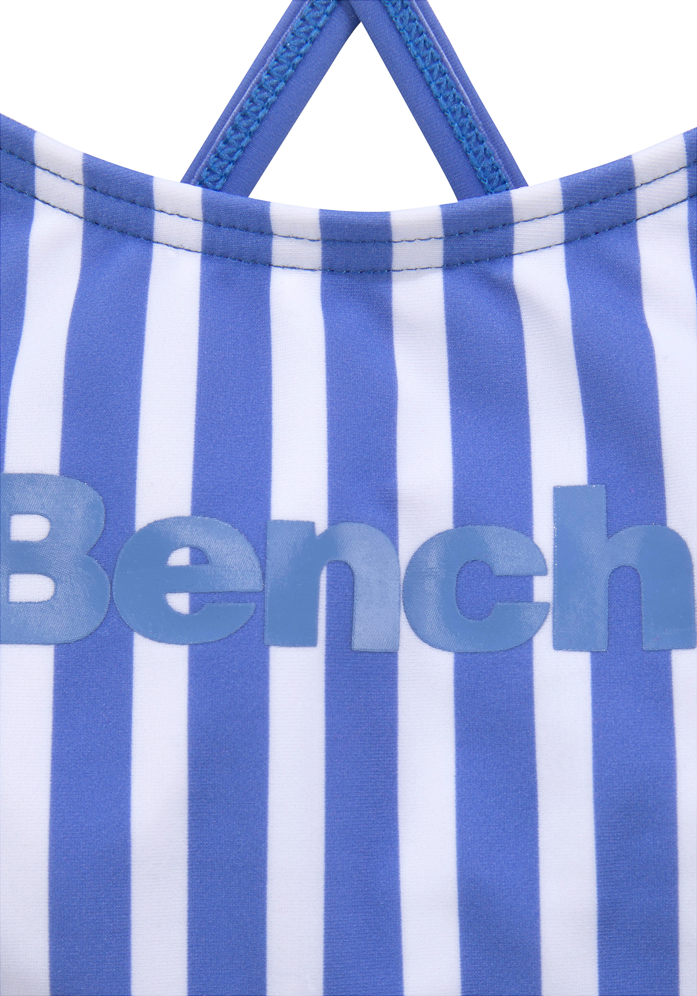 Bench. Bustier-Bikini, mit trendigen Streifen