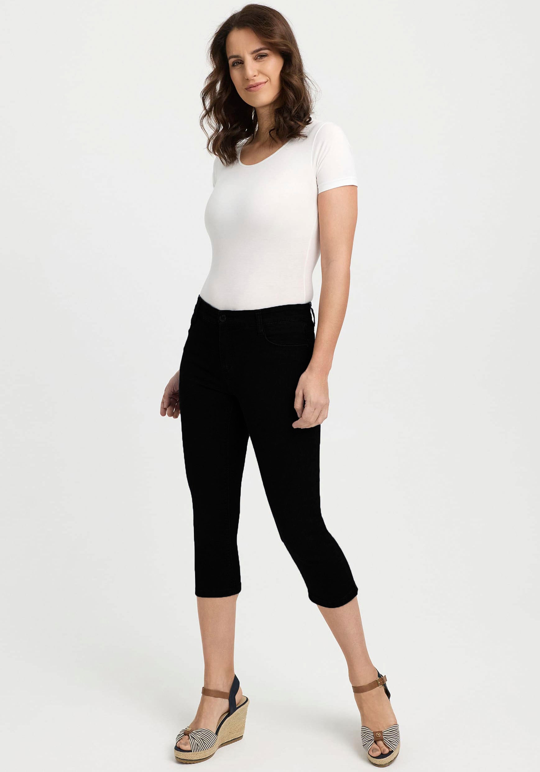 wonderjeans Caprijeans »Capri«, mit kleinen Schlitzen am Beinabschluß